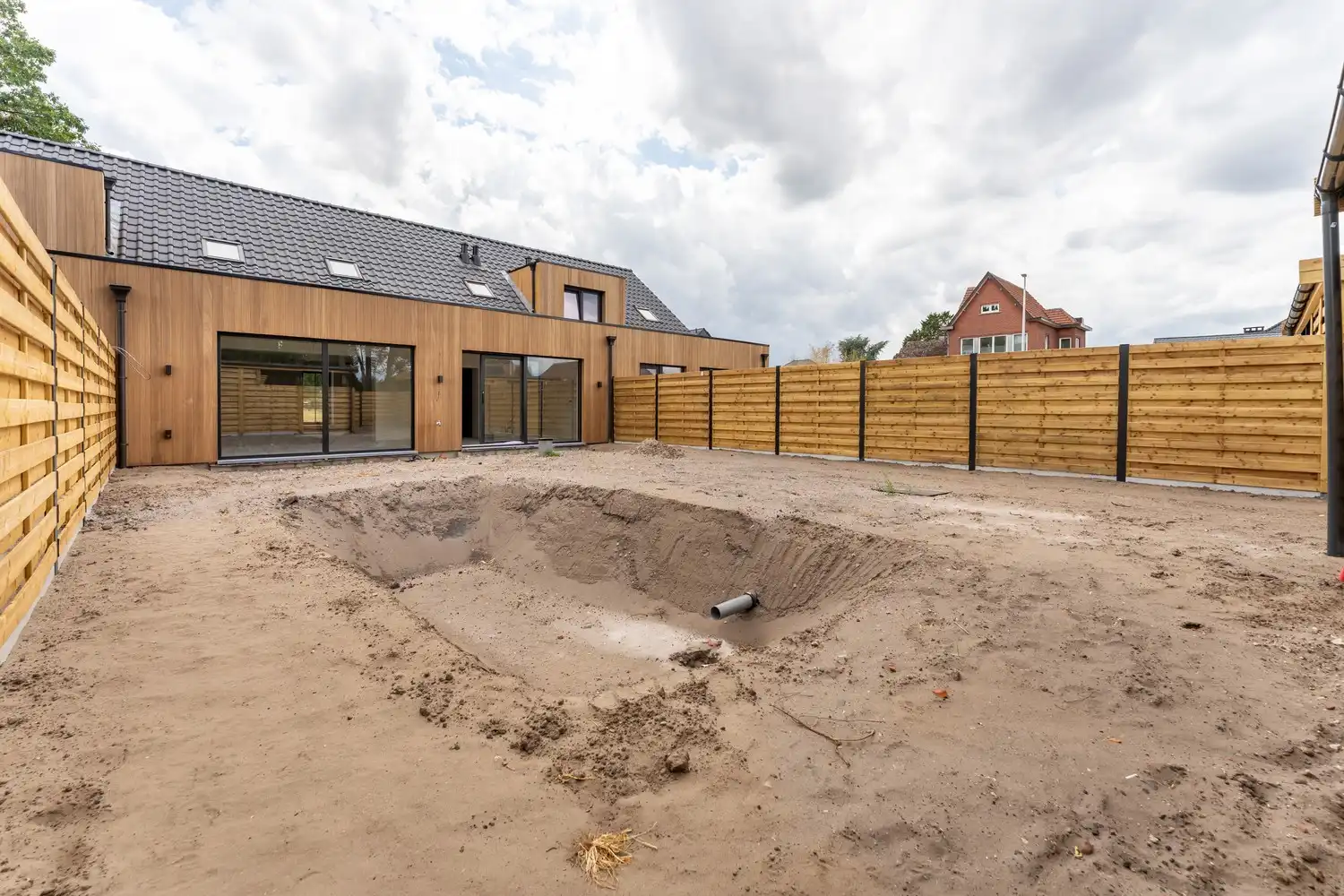Charmante gerenoveerde CASCO + woning te koop in Leopoldsburg - 4 slaapkamers, 1 badkamer, ruime keuken en 2 toiletten op 237 m², volledig gerenoveerd in 2026! foto 42