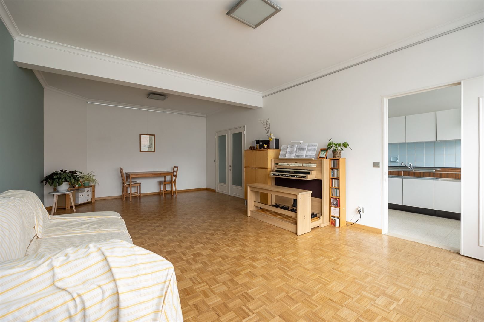 Ruim en lichtrijk 3-slaapkamerappartement op toplocatie.  foto 4
