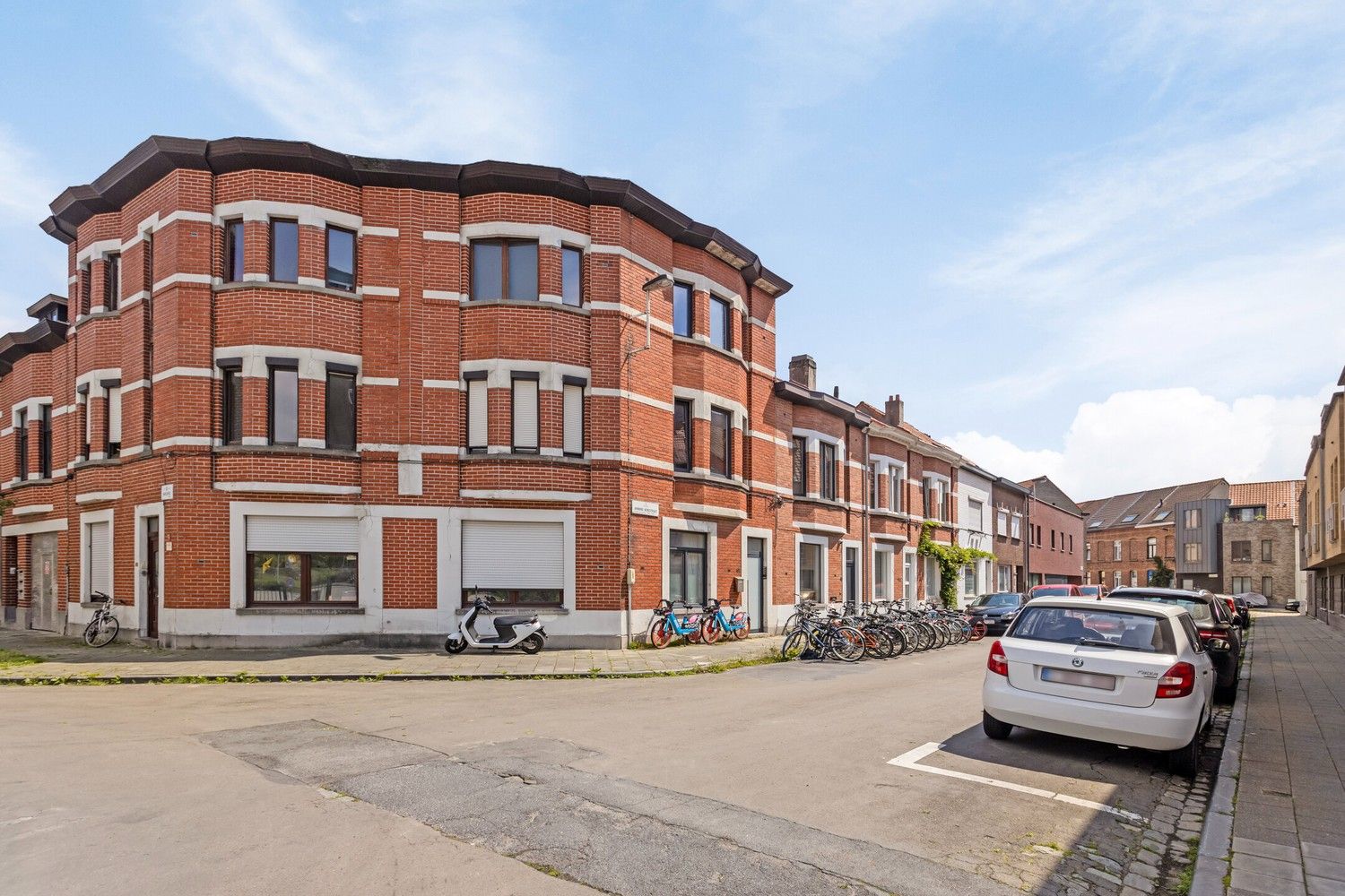 Goed onderhouden studentenhuis met 6 slaapkamers, zonnepanelen en mooi rendement foto 12