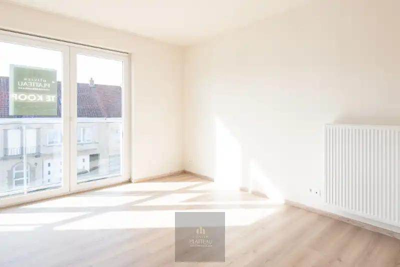 Recent appartement met één slaapkamer, parkeerplaats en kelderberging. foto 15