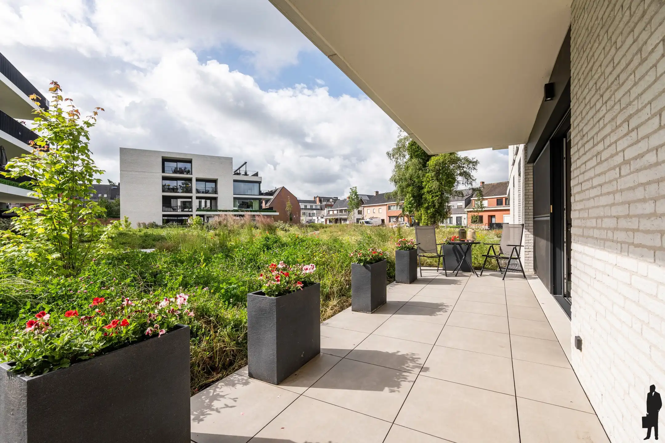 Uitstekend instapklaar appartement met groot terras in Arendonk foto 12