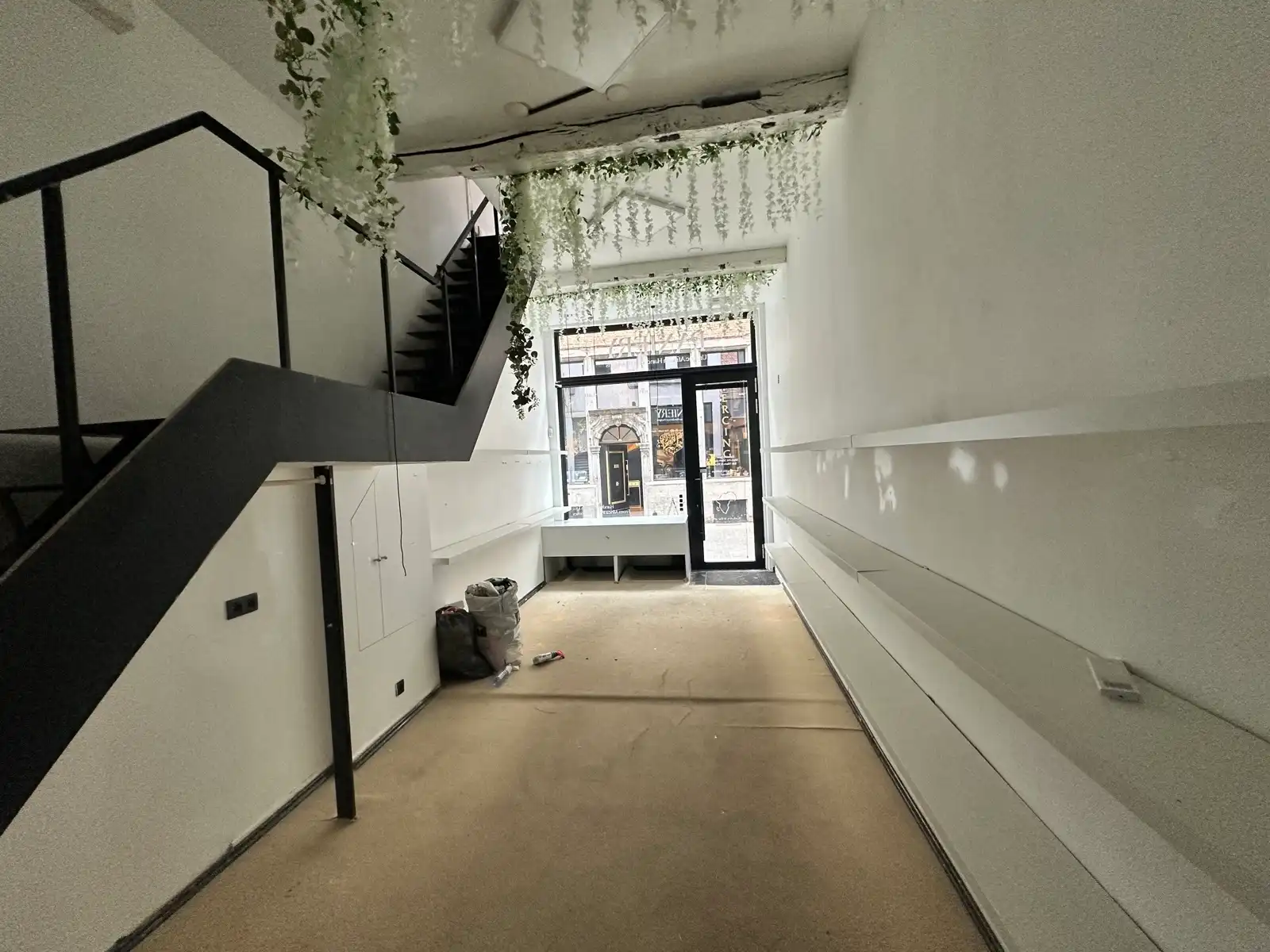 Handelspand te huur in de Groendalstraat – centrum Antwerpen foto 2