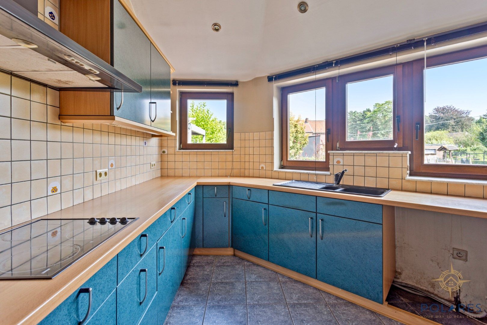 Instapklare woning met 5 slaapkamers en leuke tuin! foto 11