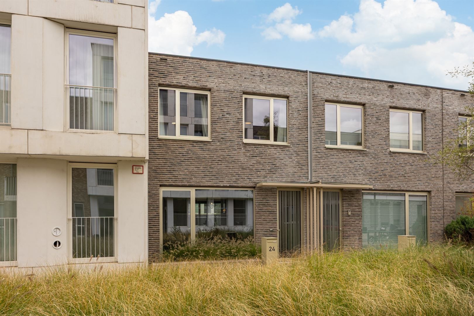 Een eigentijdse woning nabij groen en met stedelijke flair foto 19