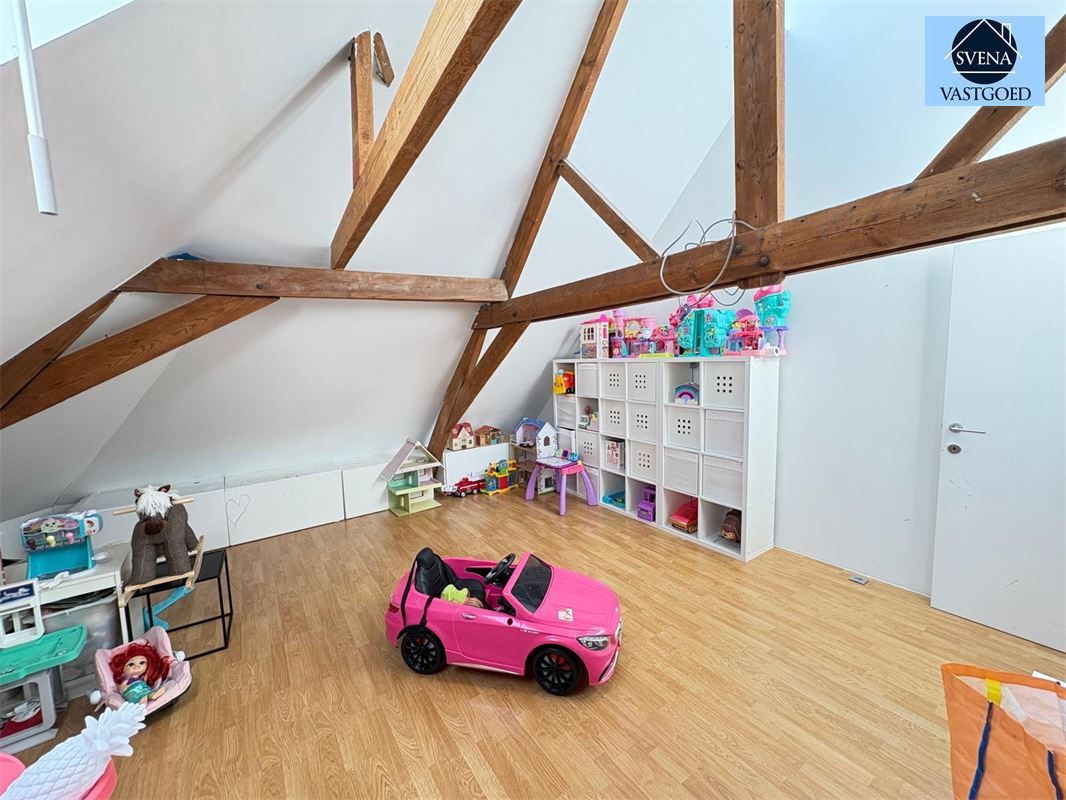 LEUKE, RUIME AANGENAME WONING IS GELEGEN NABIJ HET CENTRUM VAN APPELTERRE foto 13
