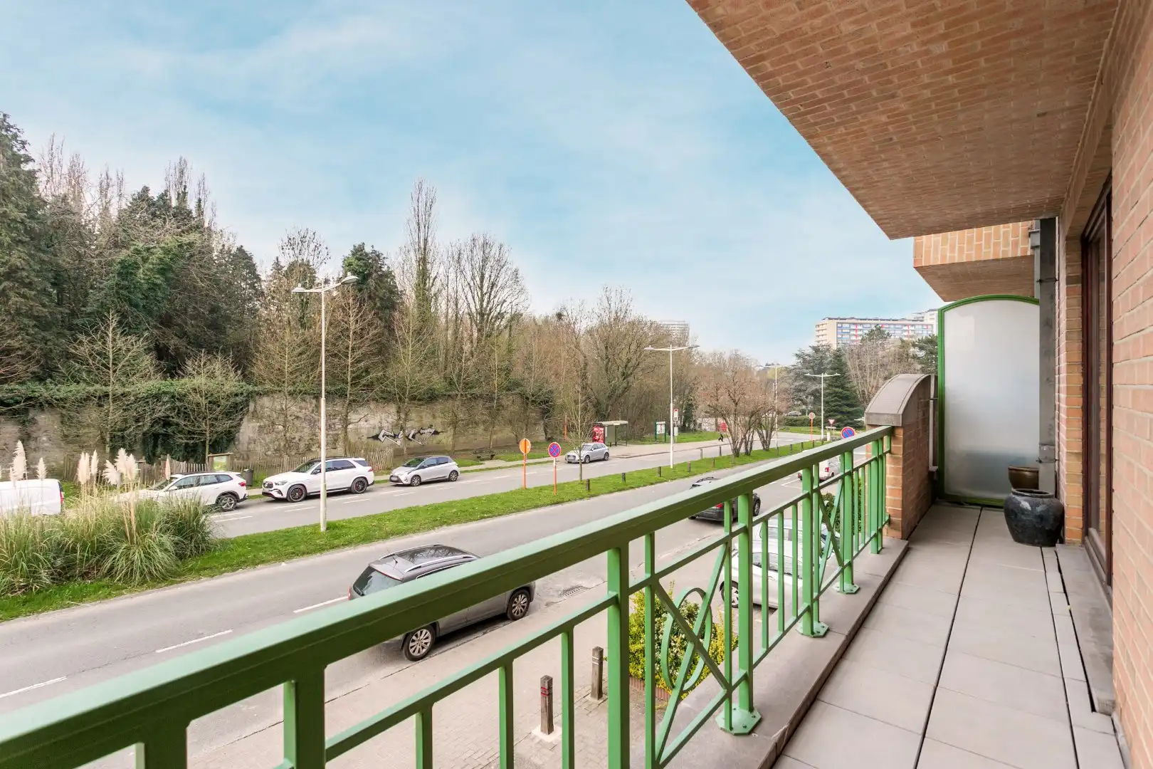 Instapklaar appartement met 2 slaapkamers, 2 balkons en autostaanplaats foto 6