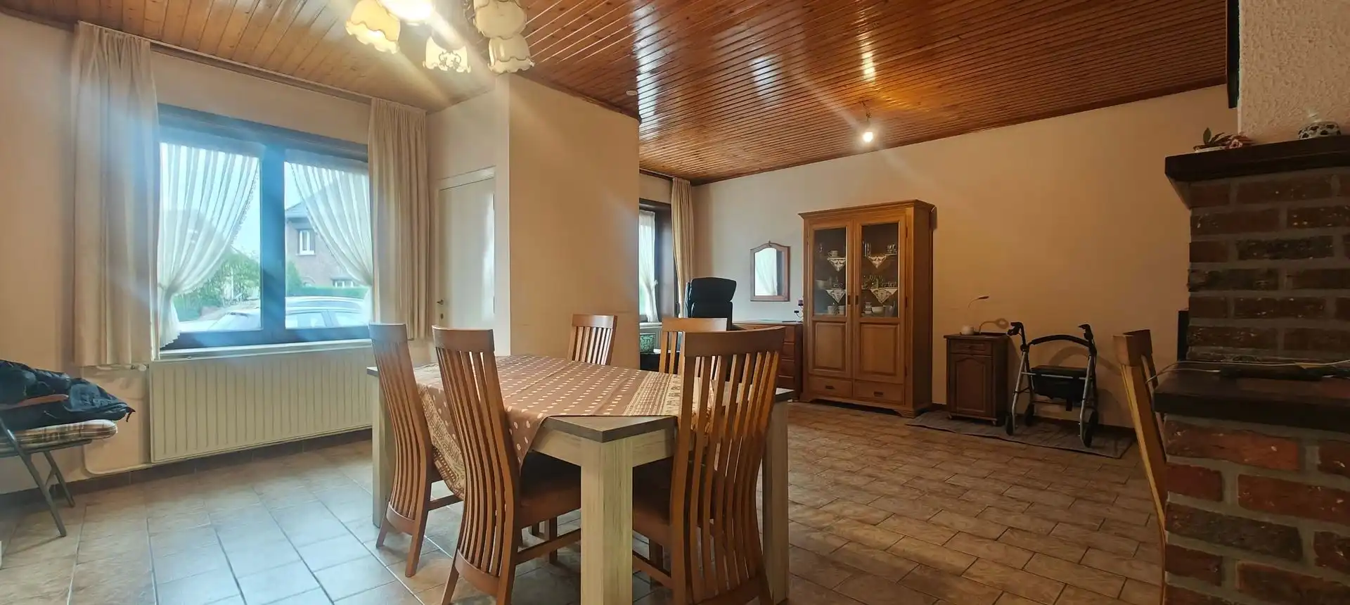 Te renoveren woning met 3 slaapkamers  foto 5