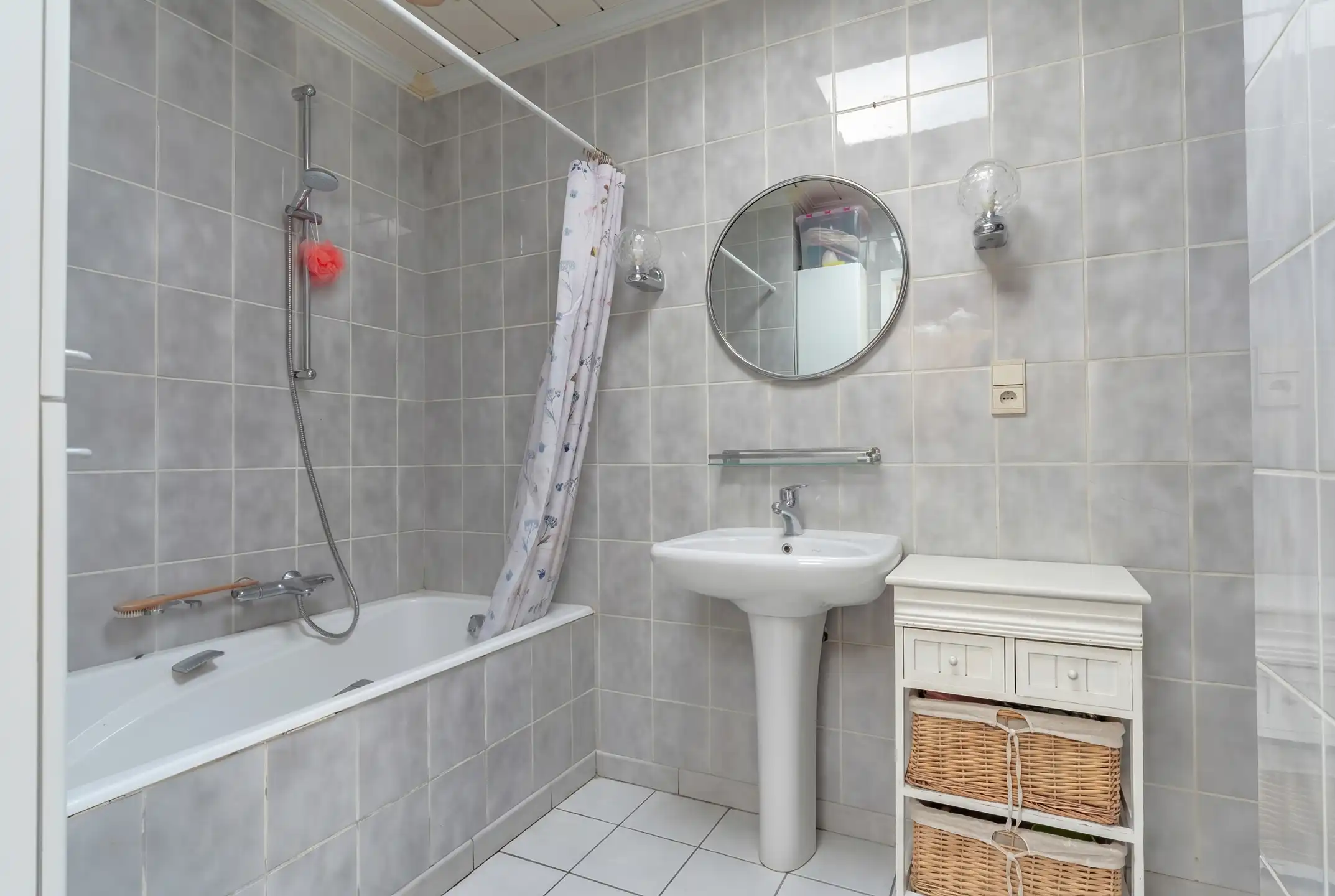 Gunstig gelegen woning met 2 slpk's en tuin te Turnhout. foto 11