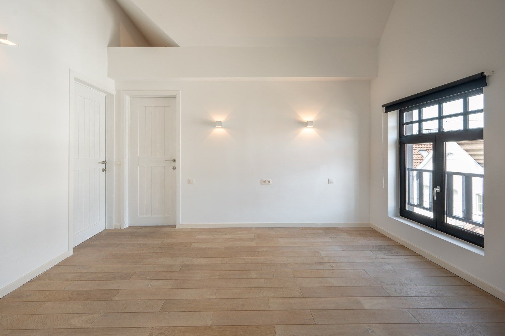 Mooie woning, centraal gelegen tussen het Alfred Verweeplein het Gemeenteplein foto 11