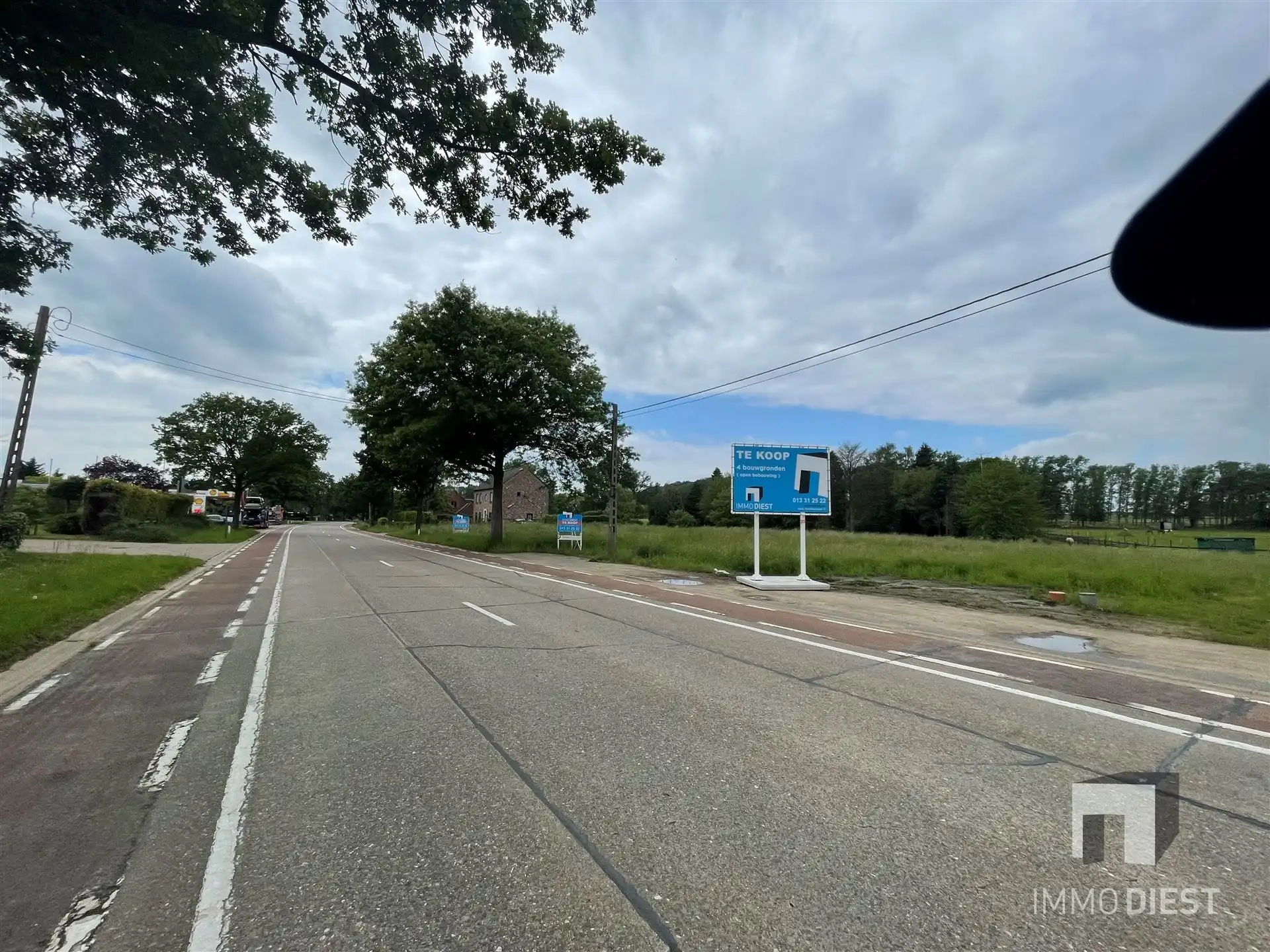 DOE EEN BOD:Bouwgrond 551 m² open bebouwing foto 8