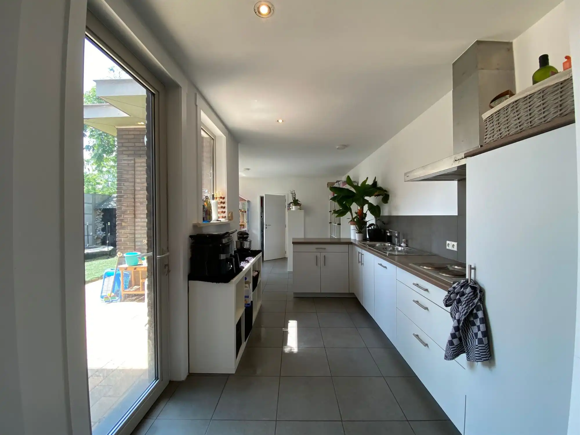 Gelijkvloers appartement met twee slaapkamers, ideaal gelegen in het centrum van Zelzate foto 10