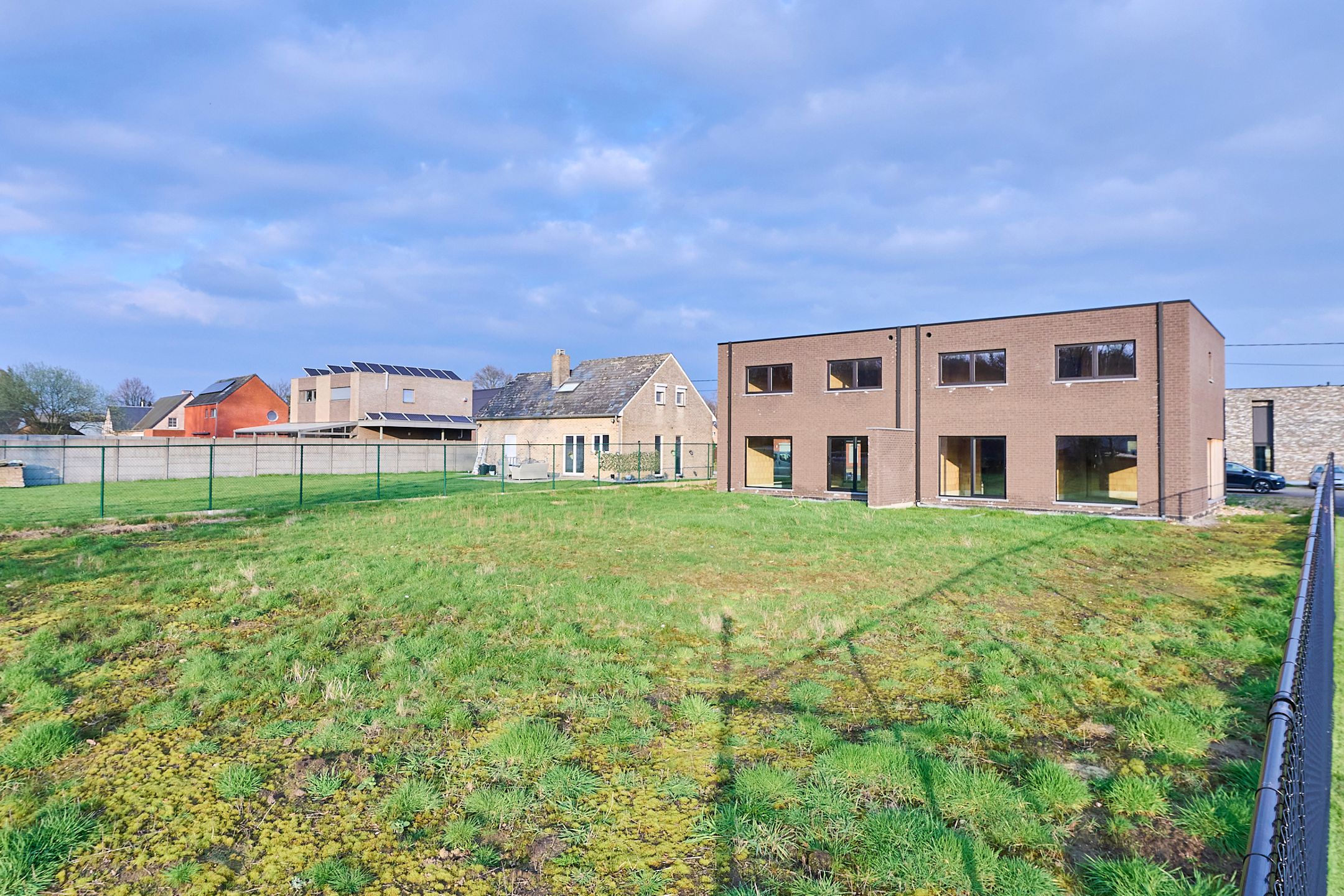 Zeer degelijke BEN-woning - 166m² - 4 slaapkamers foto 2