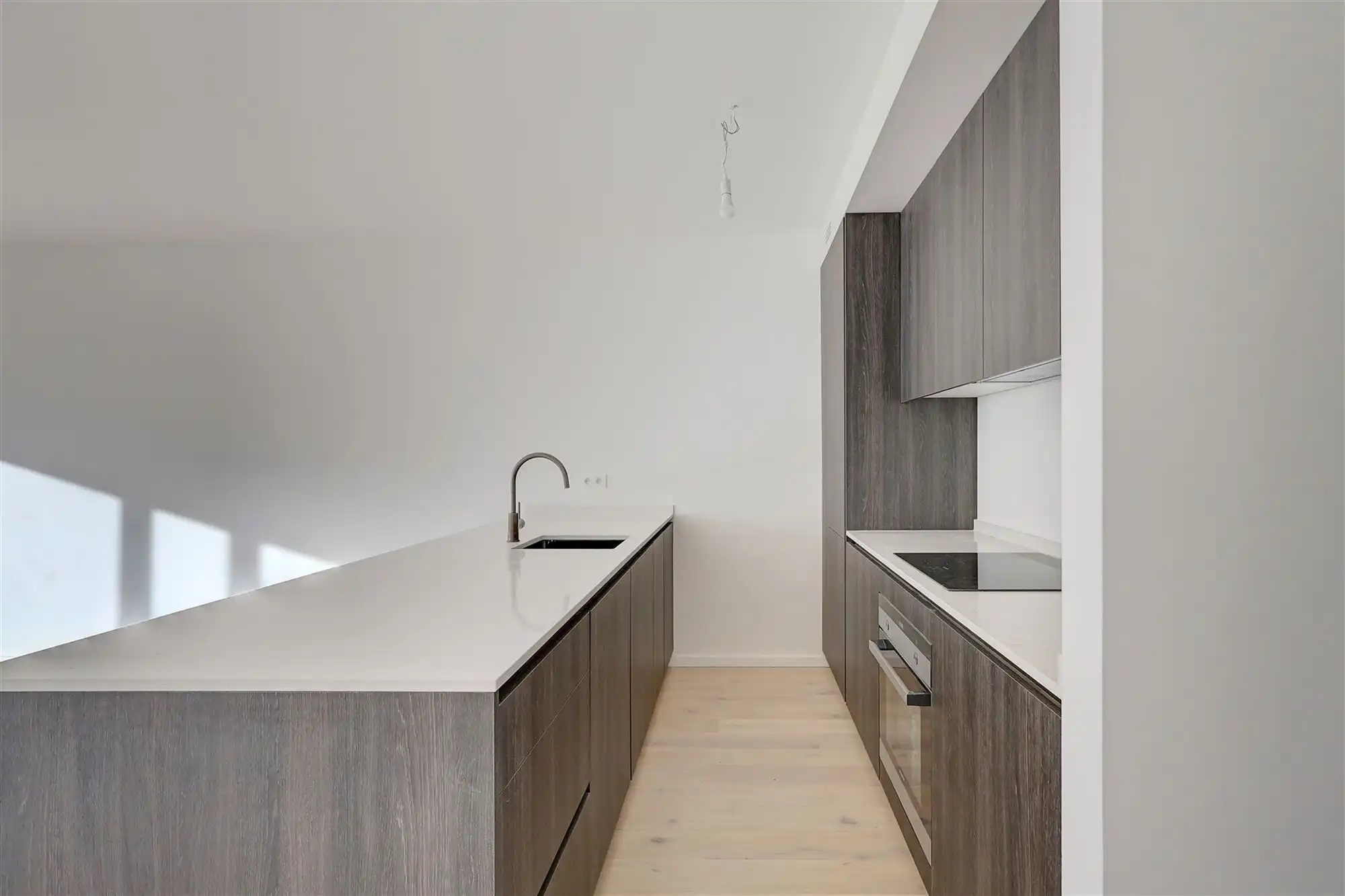 Gerenoveerd gelijkvloers appartement met tuin in Markgravewijk foto 6