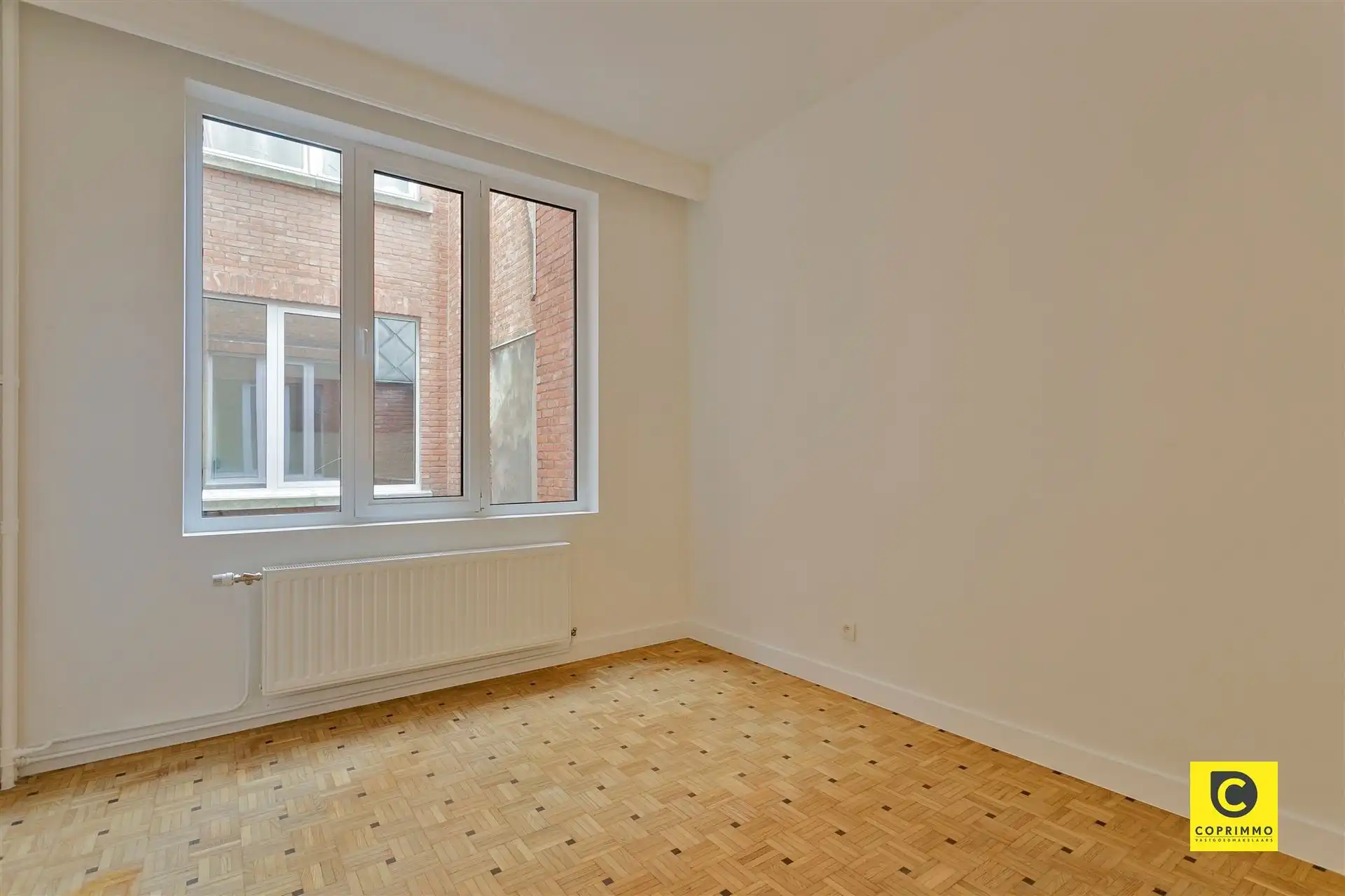 Ruim gerenoveerd 3 slpk app te Diamantwijk! foto 10