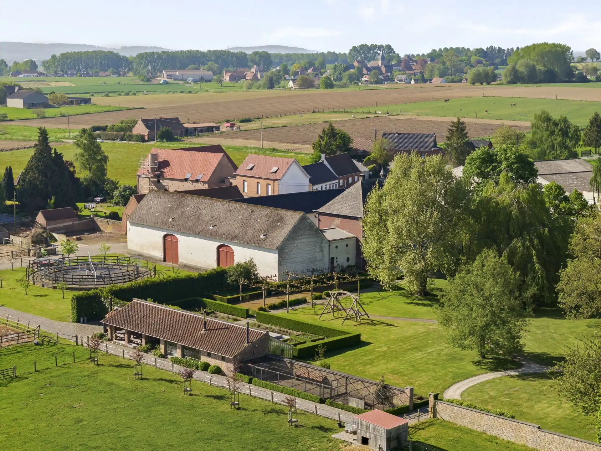 Prachtige exclusieve vierkantshoeve (mog. tot 8 hectare). foto 48