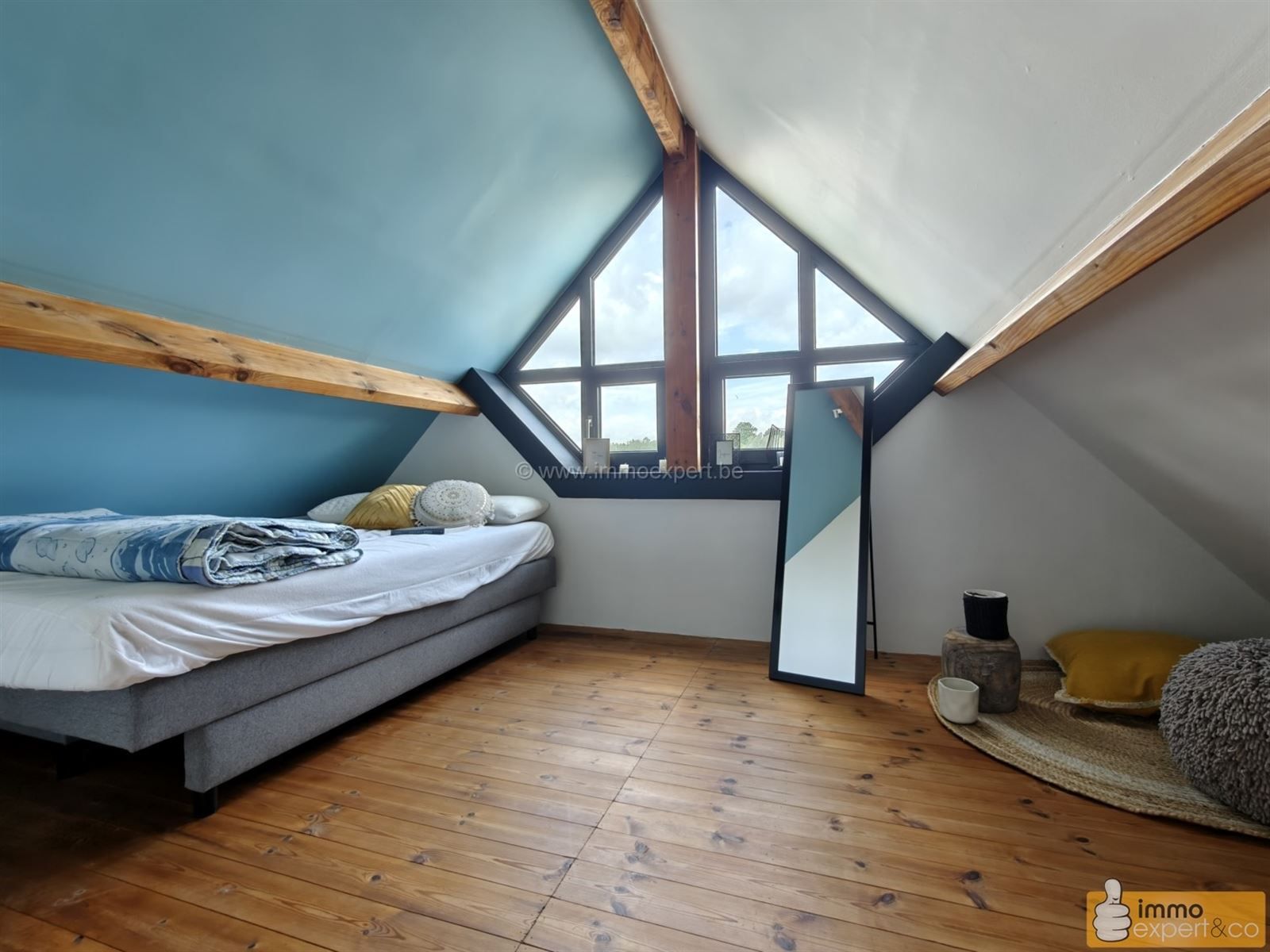 TERNAT: Residentieel gelegen villa met 5 slpks foto 21