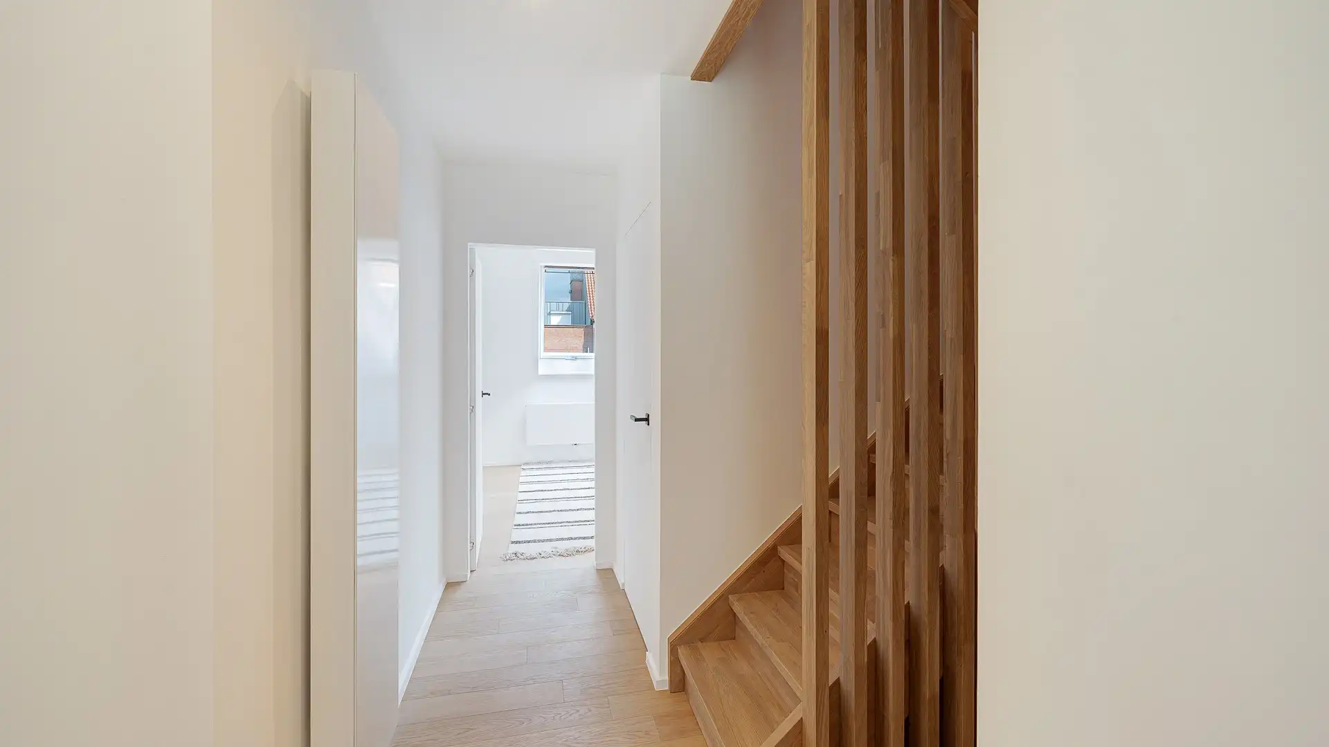 Ruime gerenoveerde duplex met 5 slaapkamers in Knokke. foto 13