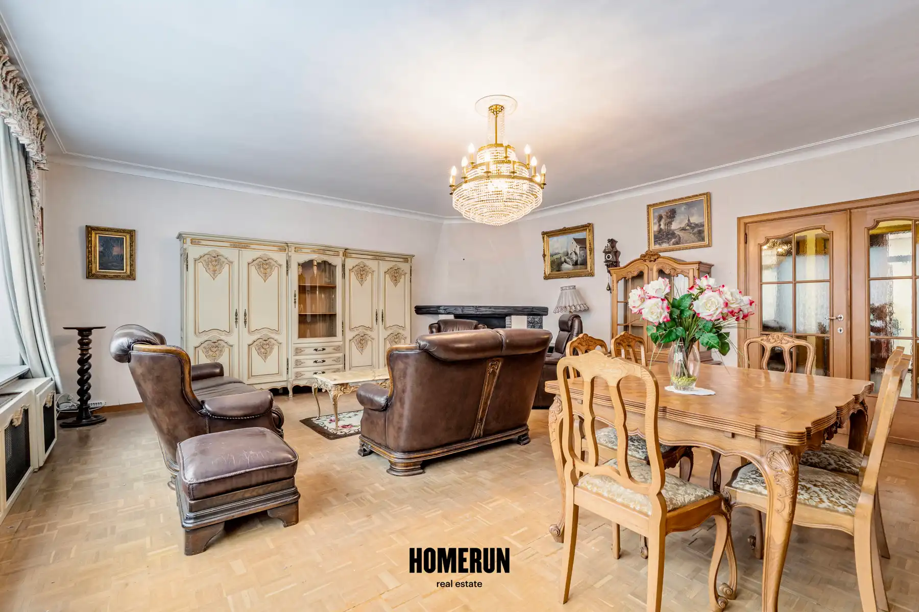 Gelijkvloers appartement met 3 slaapkamers + staanplaats foto 3