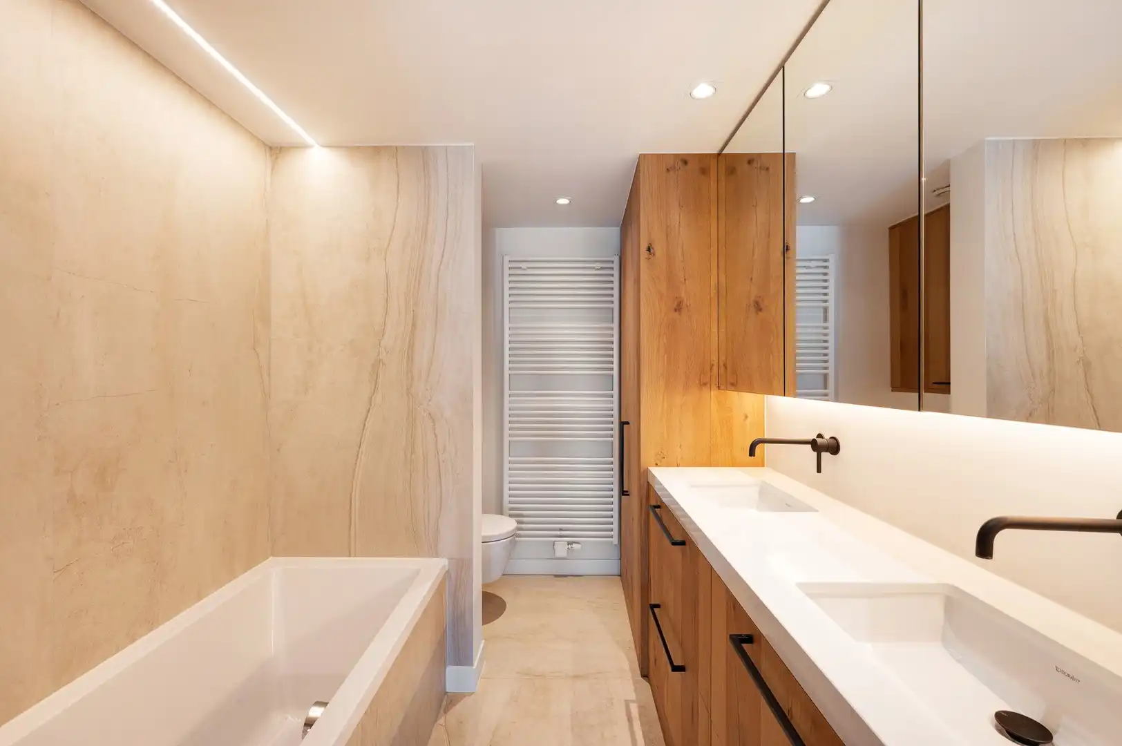 Instapklaar gemeubeld appartement met zeezicht. foto 29