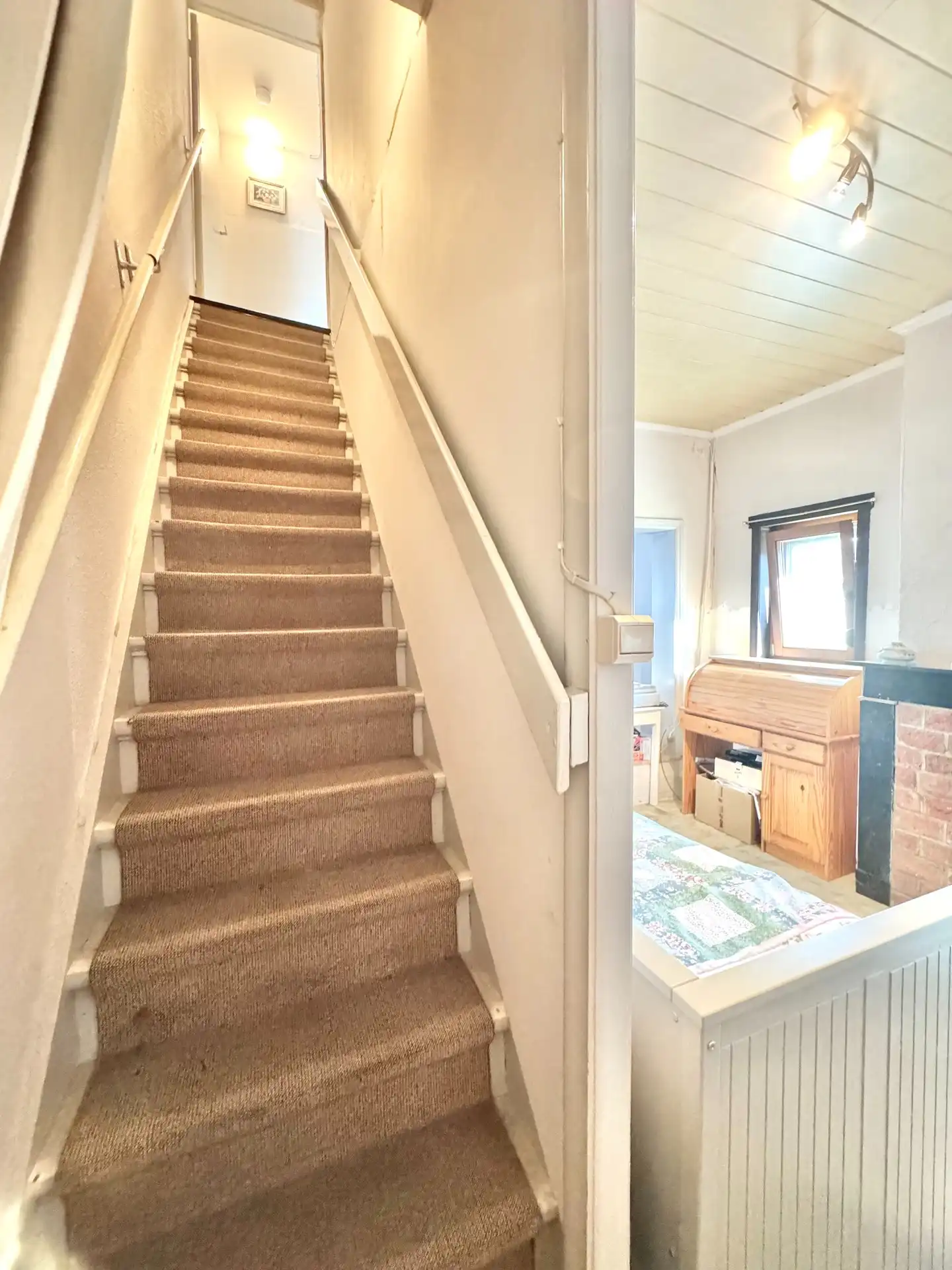 2 WONINGEN | TUIN | 5 SLAAPKAMERS | GARAGES | 1.121 M² foto 24