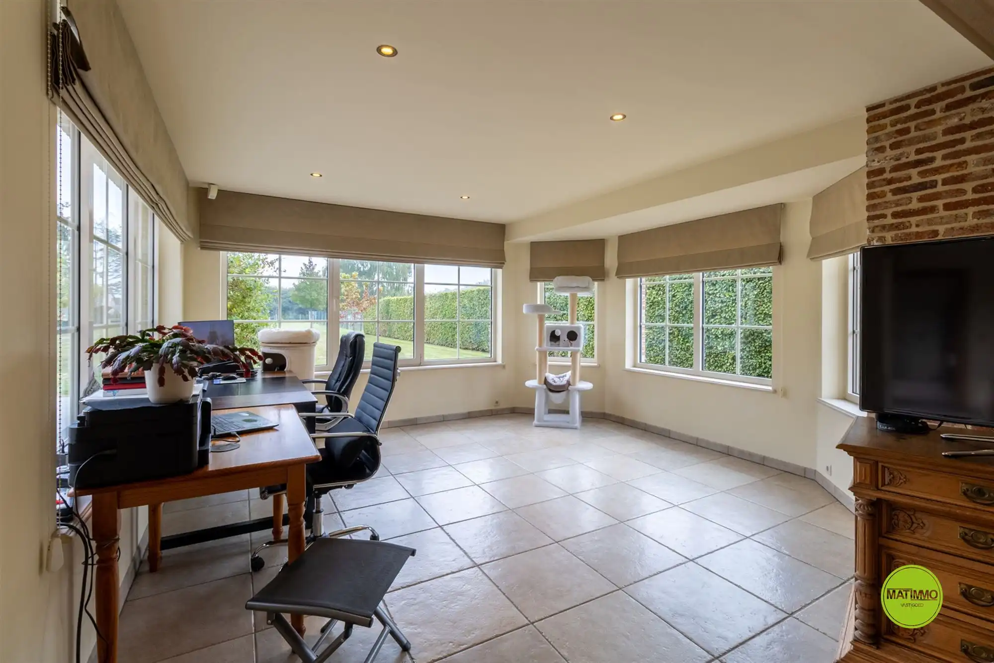 Prachtige, landelijke villa op een perceel van 2.579 m2 in hartje Heppen foto 9