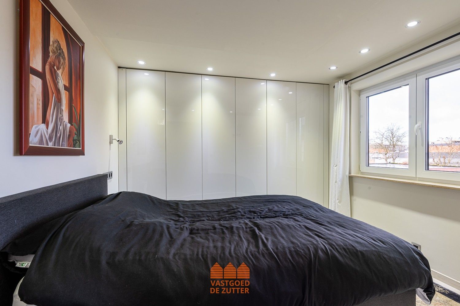 Instapklaar gerenoveerd appartement met terras foto 14