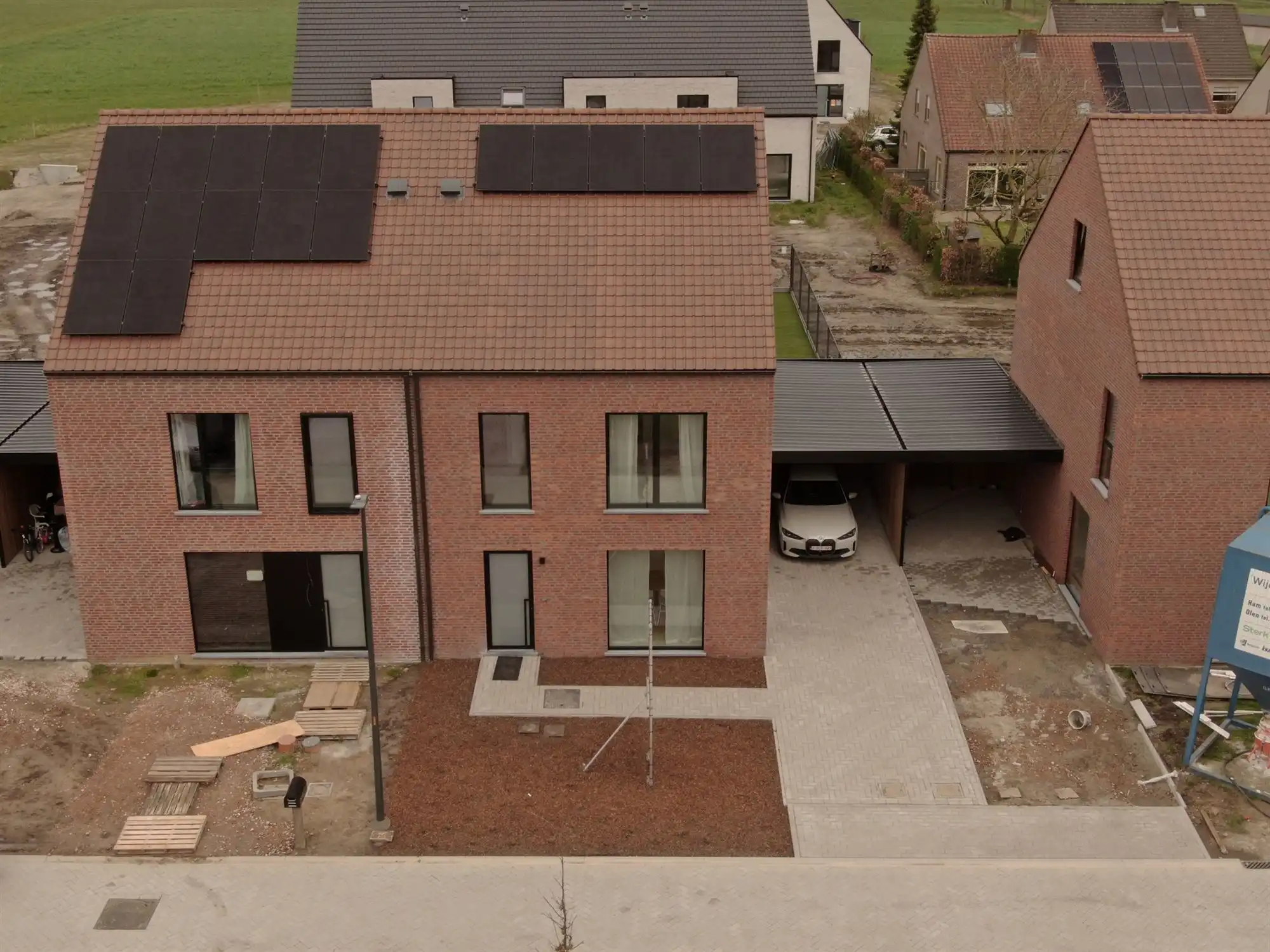 Huis foto 24