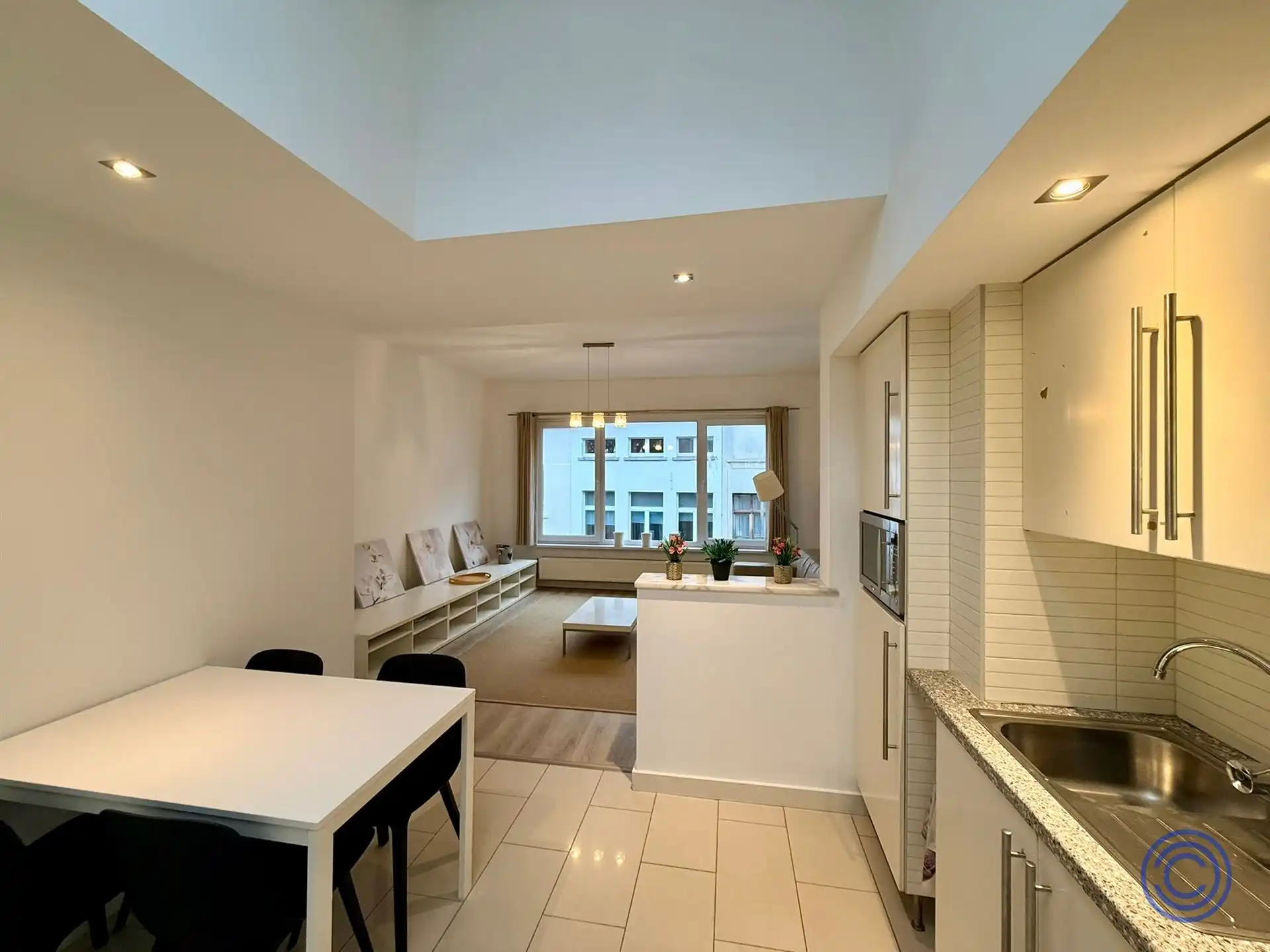 Bemeubeld 1-slpk appartement op TOP locatie! foto 7