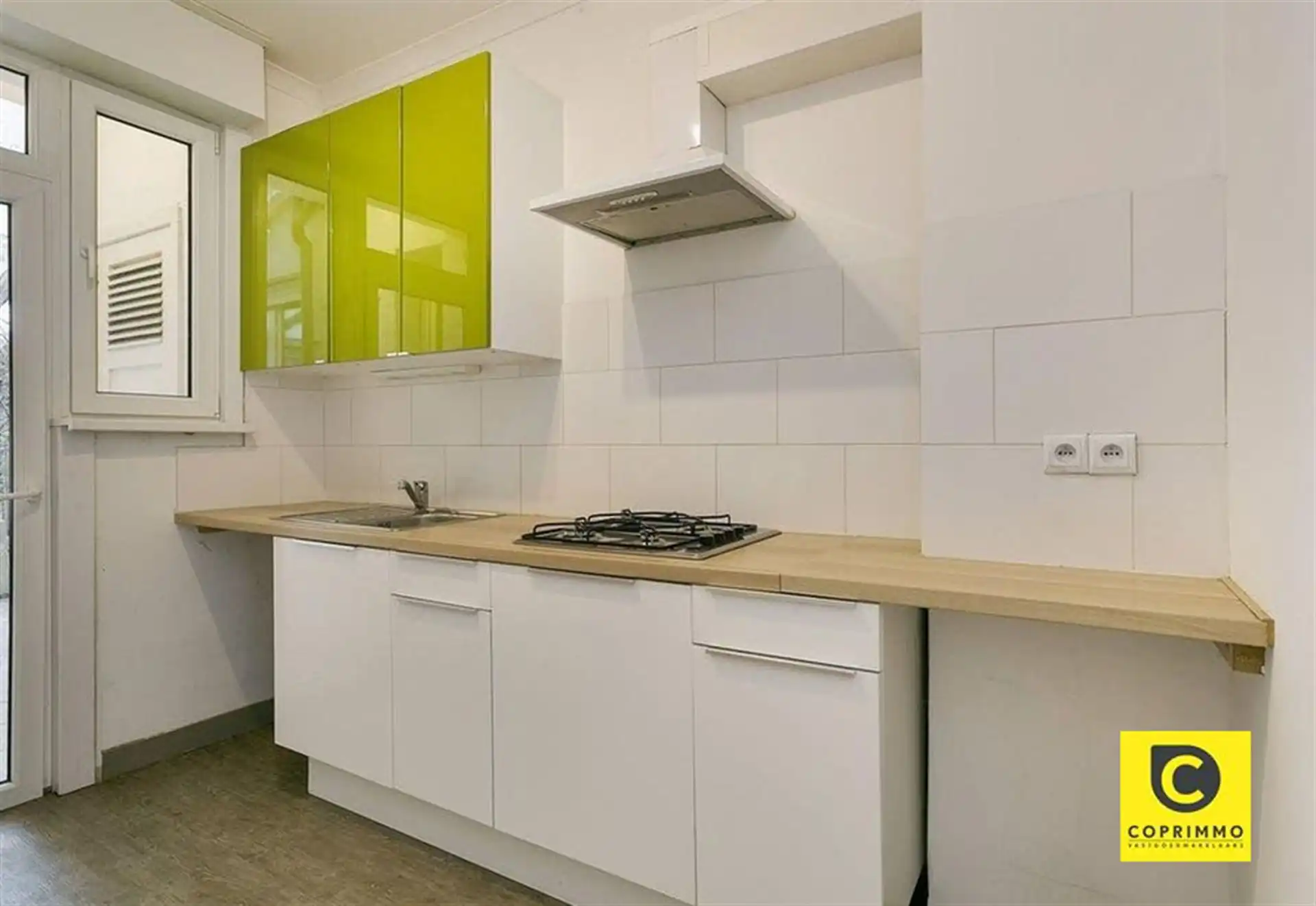 Gelijkvloers appartement met 2 volwaardige slaapkamers foto 4