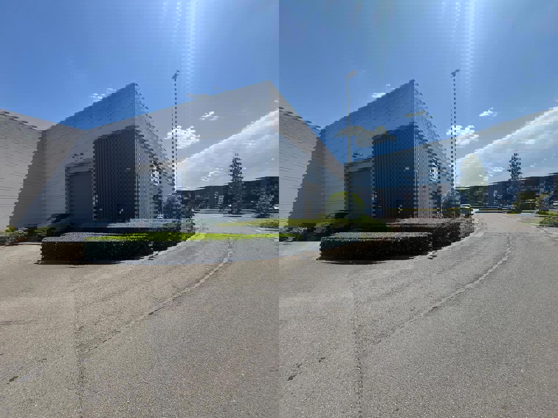 Commerciële ruimte te huur foto 3