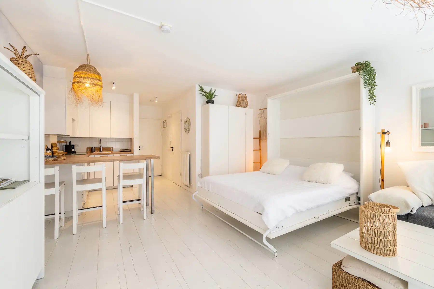Instapklare, volledig gemeubelde studio op toplocatie in het hart van Knokke foto 11