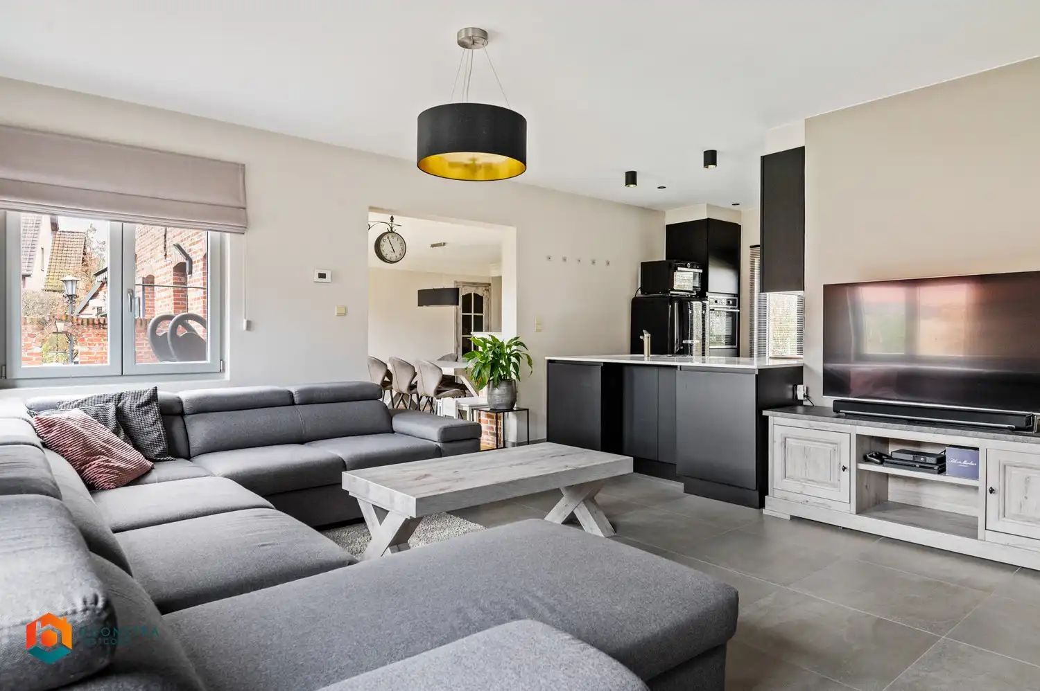 Lichtrijke woning met 2 slpkrs te Beerzel foto 3