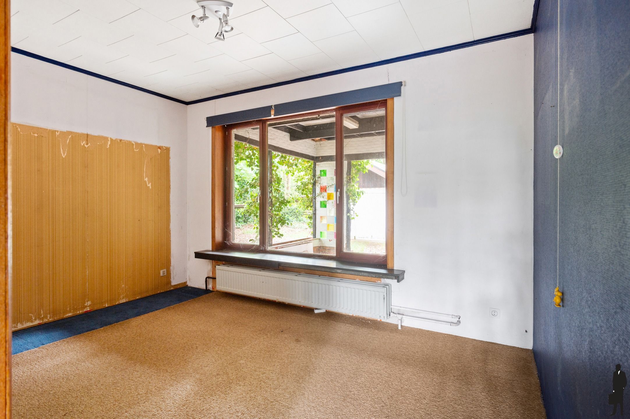 Interessant renovatieproject, in een rustige villawijk.  foto 17
