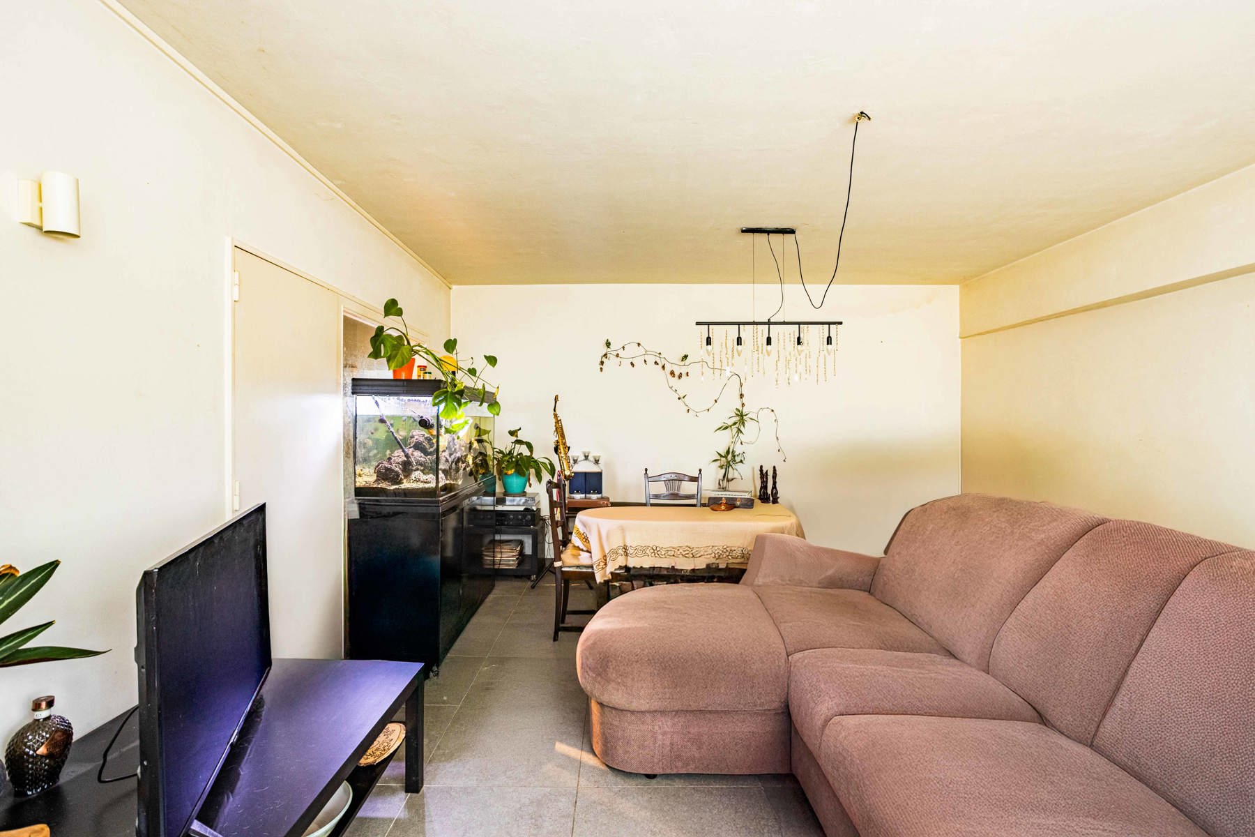 Zeer ruim appartement in centrum Aalst ! foto 5