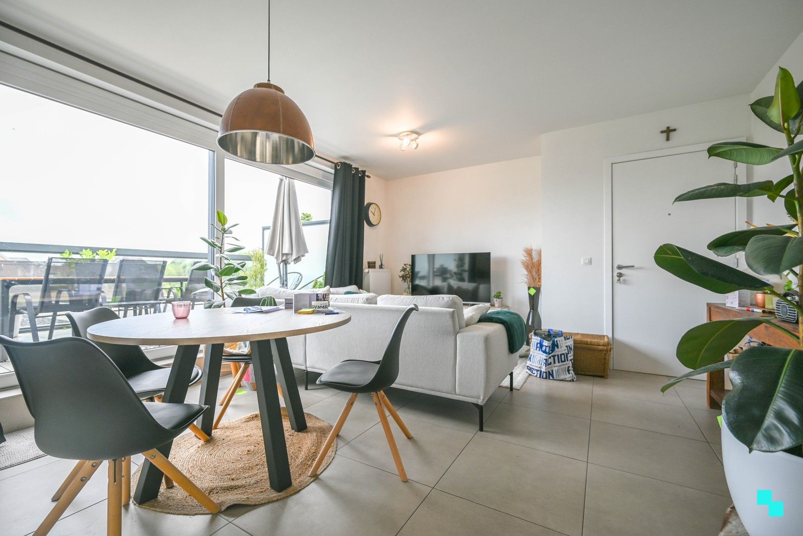 Nieuwbouwappartement met twee slaapkamers te Beveren-Leie foto {{pictureIndex}}