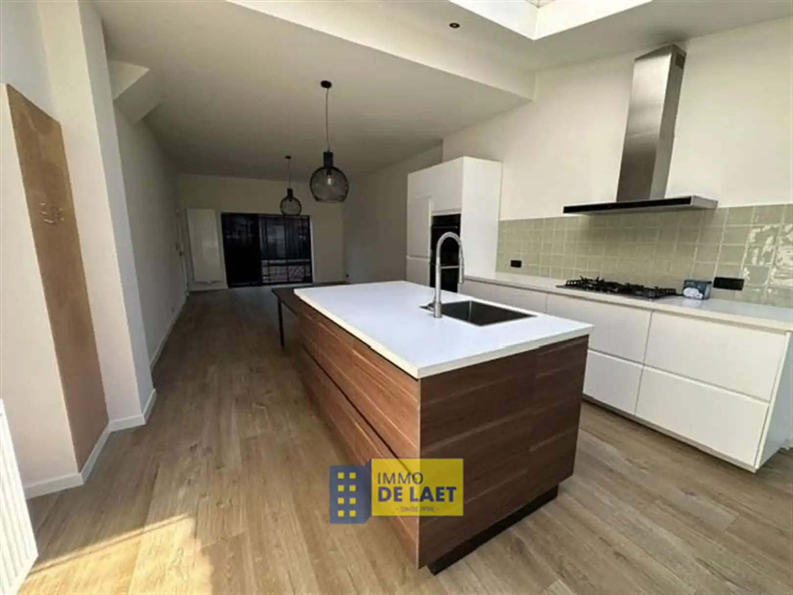 Instapklare woning met 4 slp's, garage en stadstuin foto 8
