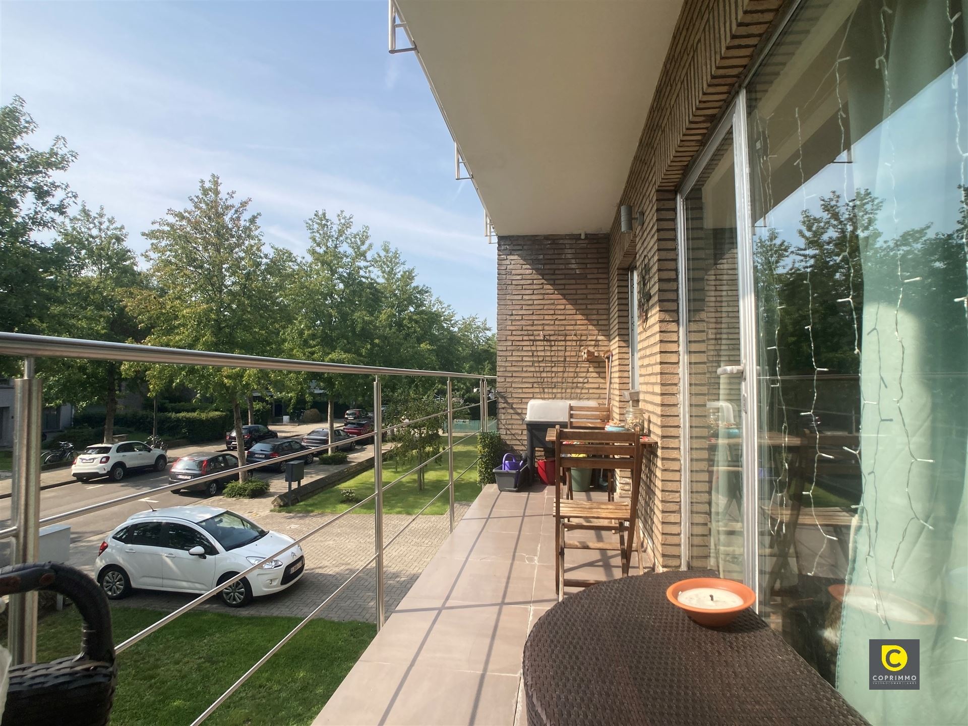 Charmant 2 slpk app met terras & box op toplocatie! foto 3