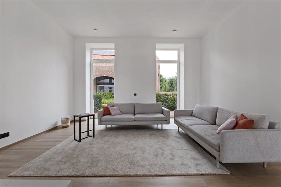 EXCLUSIEF WONEN IN EEN GERESTAUREERDE VIERKANTSHOEVE foto 20