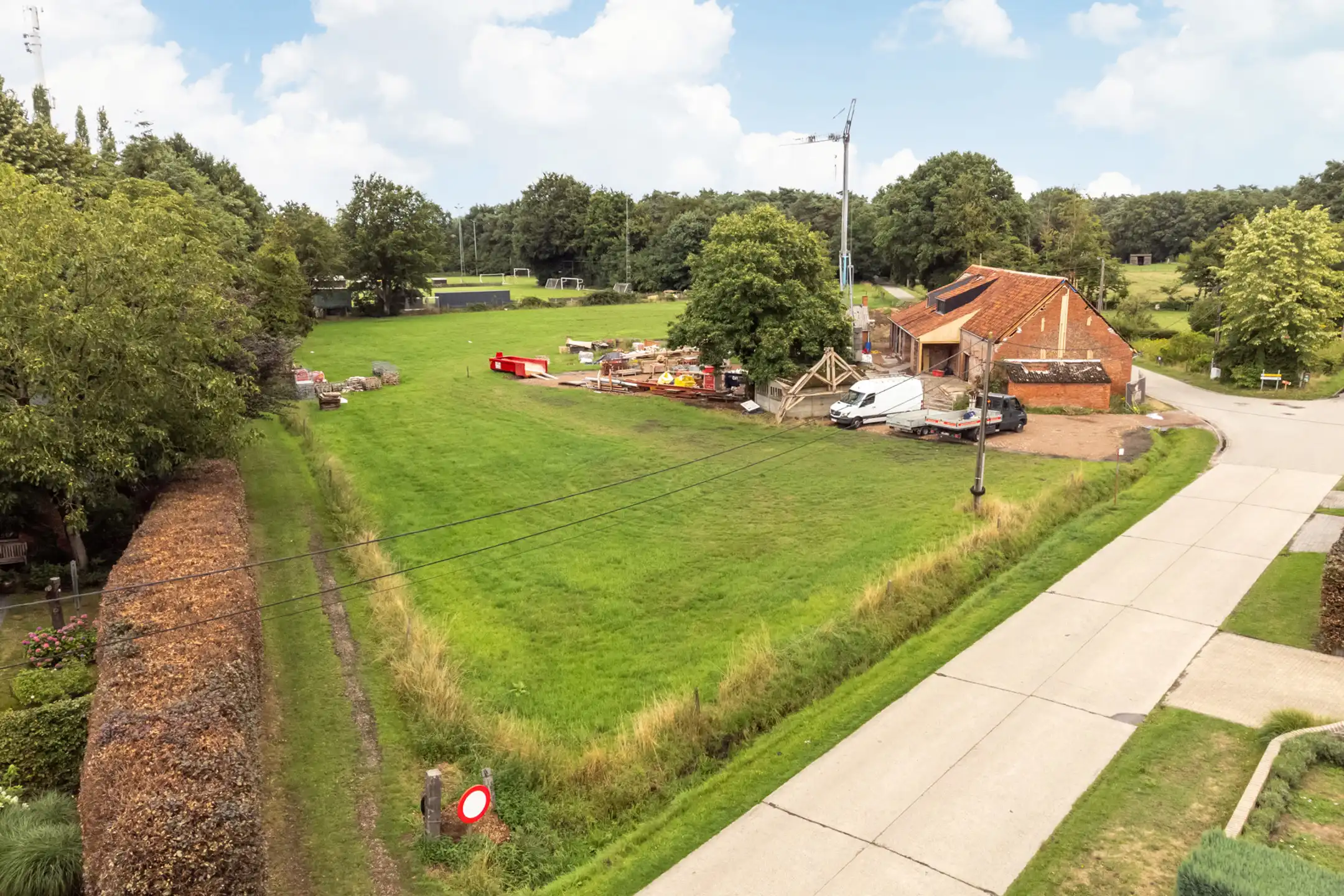 Uniek gelegen perceel bouwgrond in het centrum van Halle foto 2