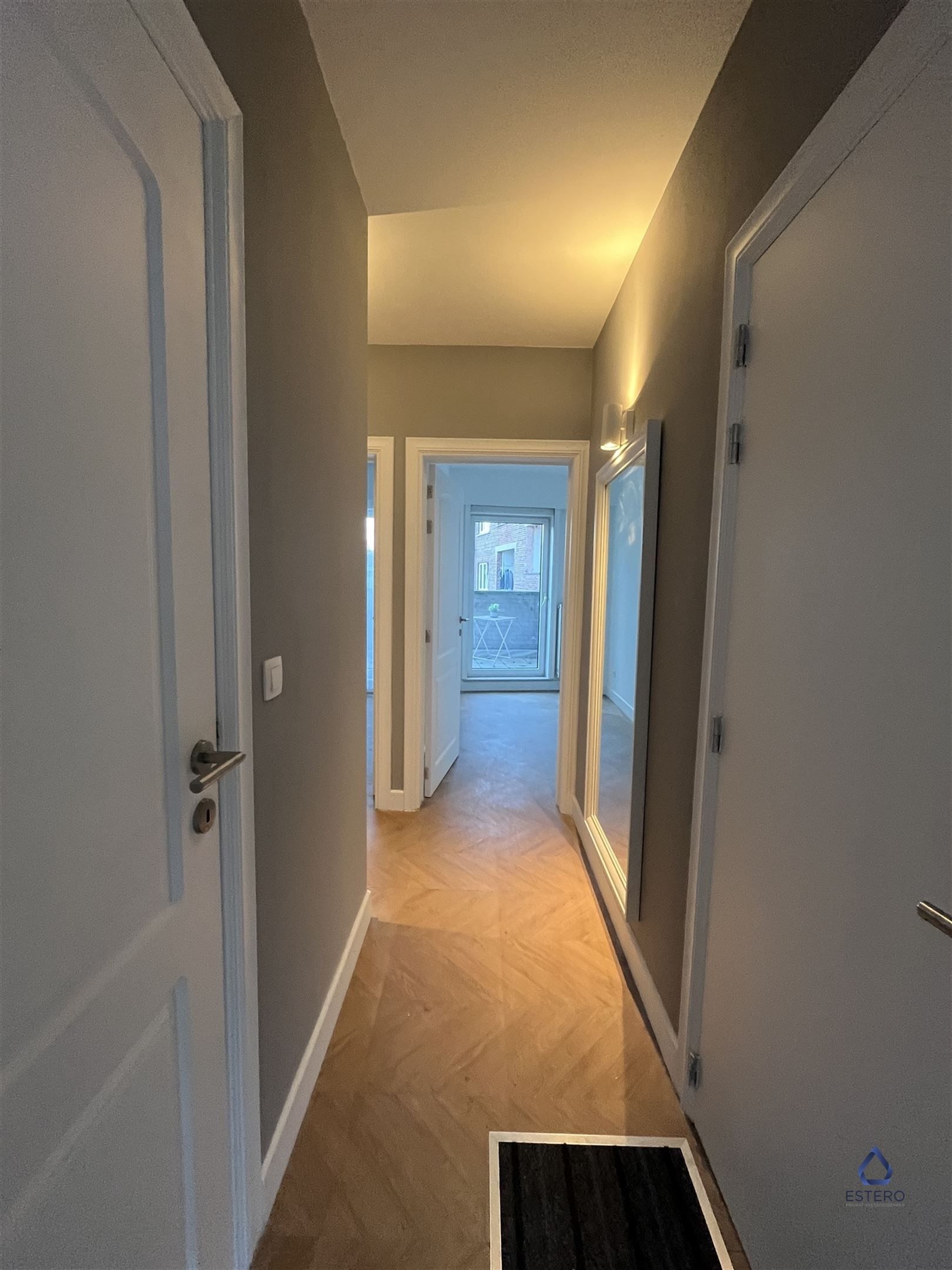 Charmant appartement met terras te Vilvoorde foto 2