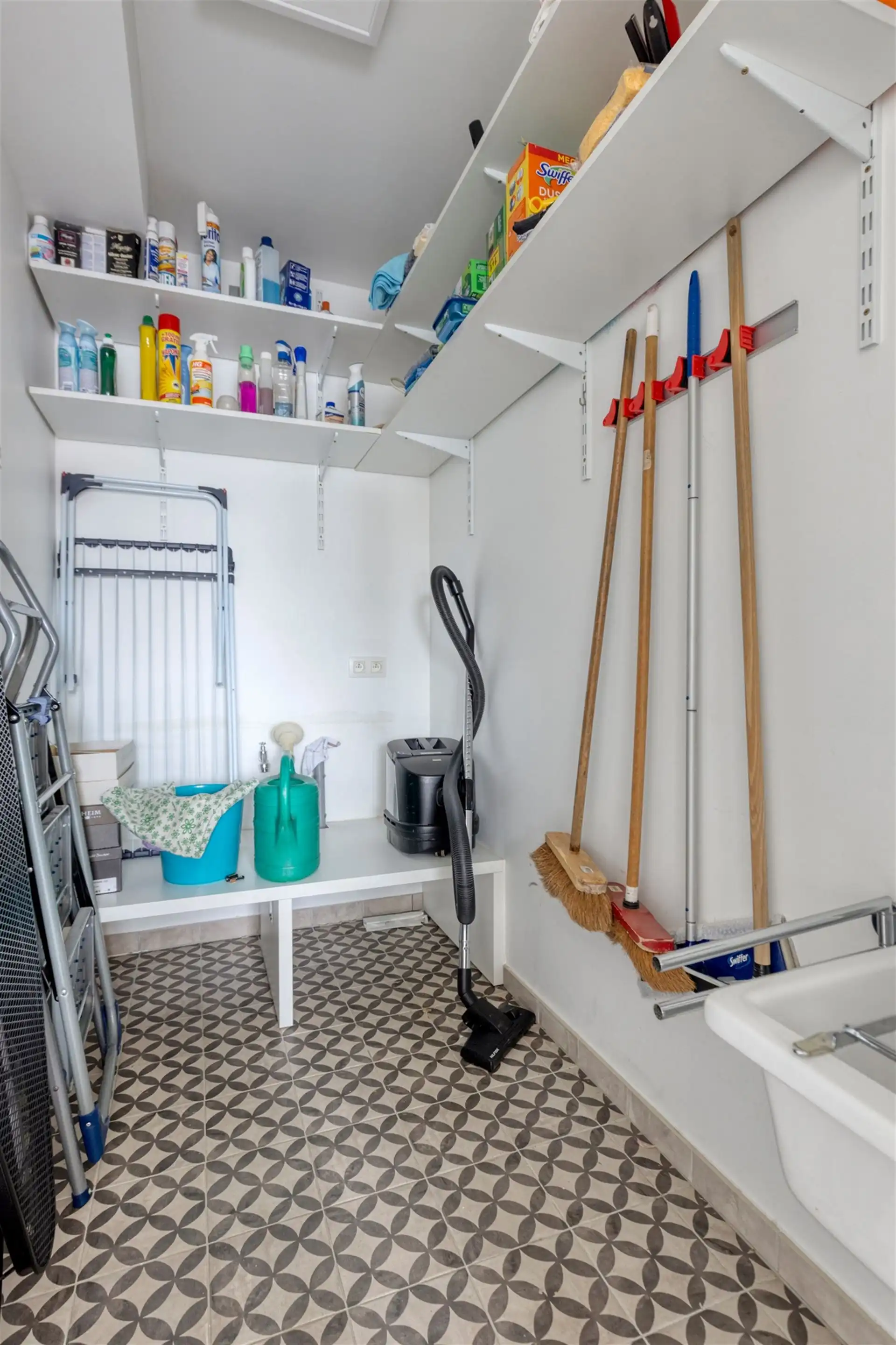 Appartement met 3 slaapkamers en 2 garages. foto 10
