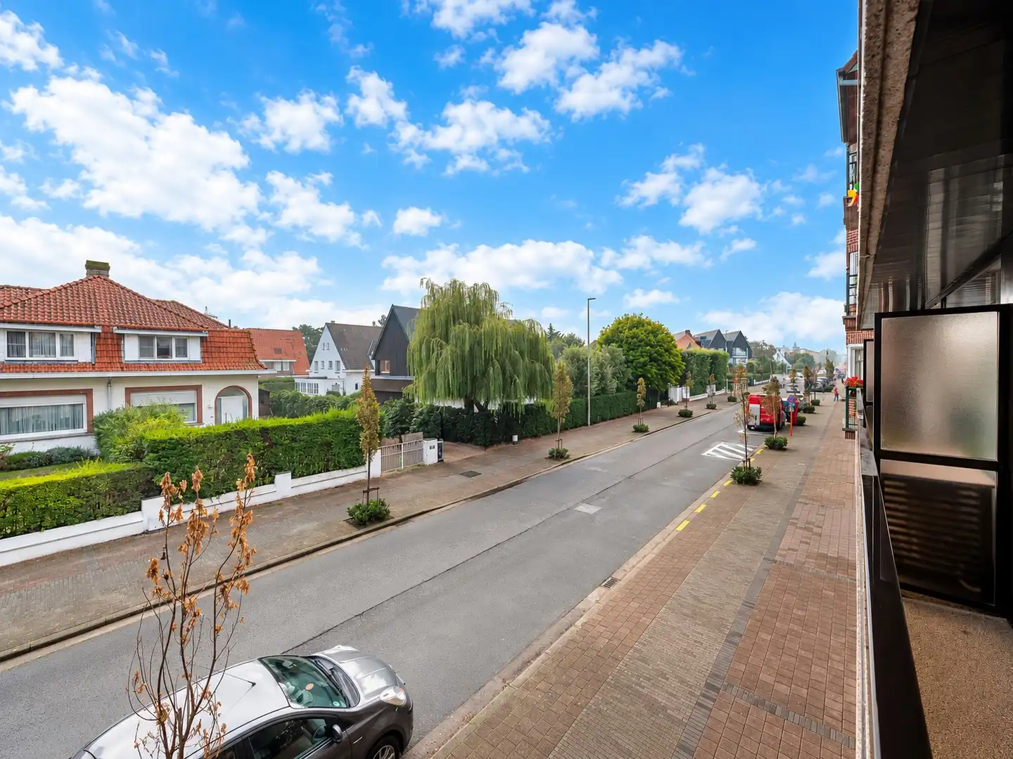 Mooi vernieuwd appartement met open uitzicht en 3 slaapkamers. foto 3