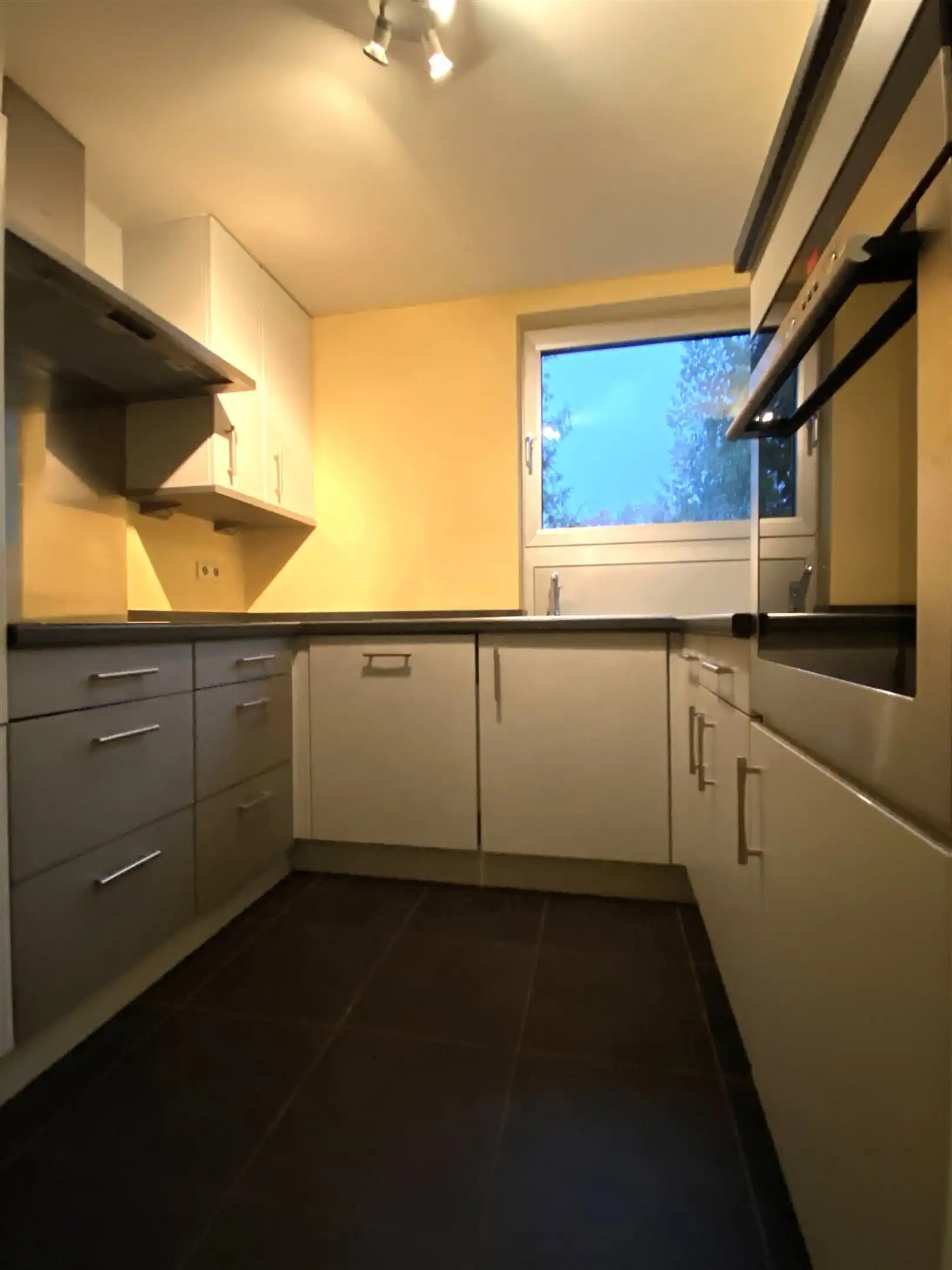 Rustig gelegen appartement foto 8