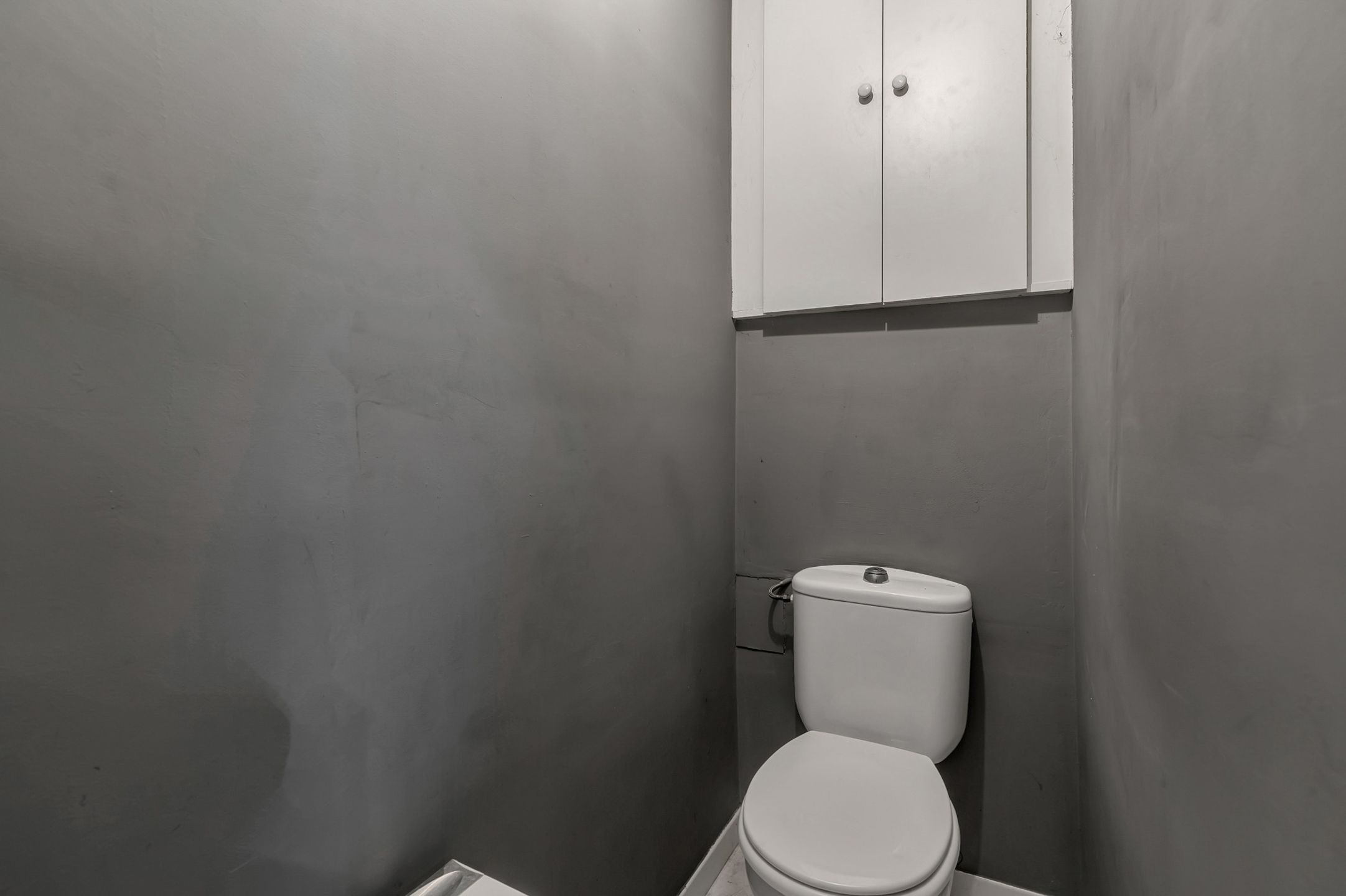 Te renoveren halfopen woning met ruime garage en grote tuin  foto 8