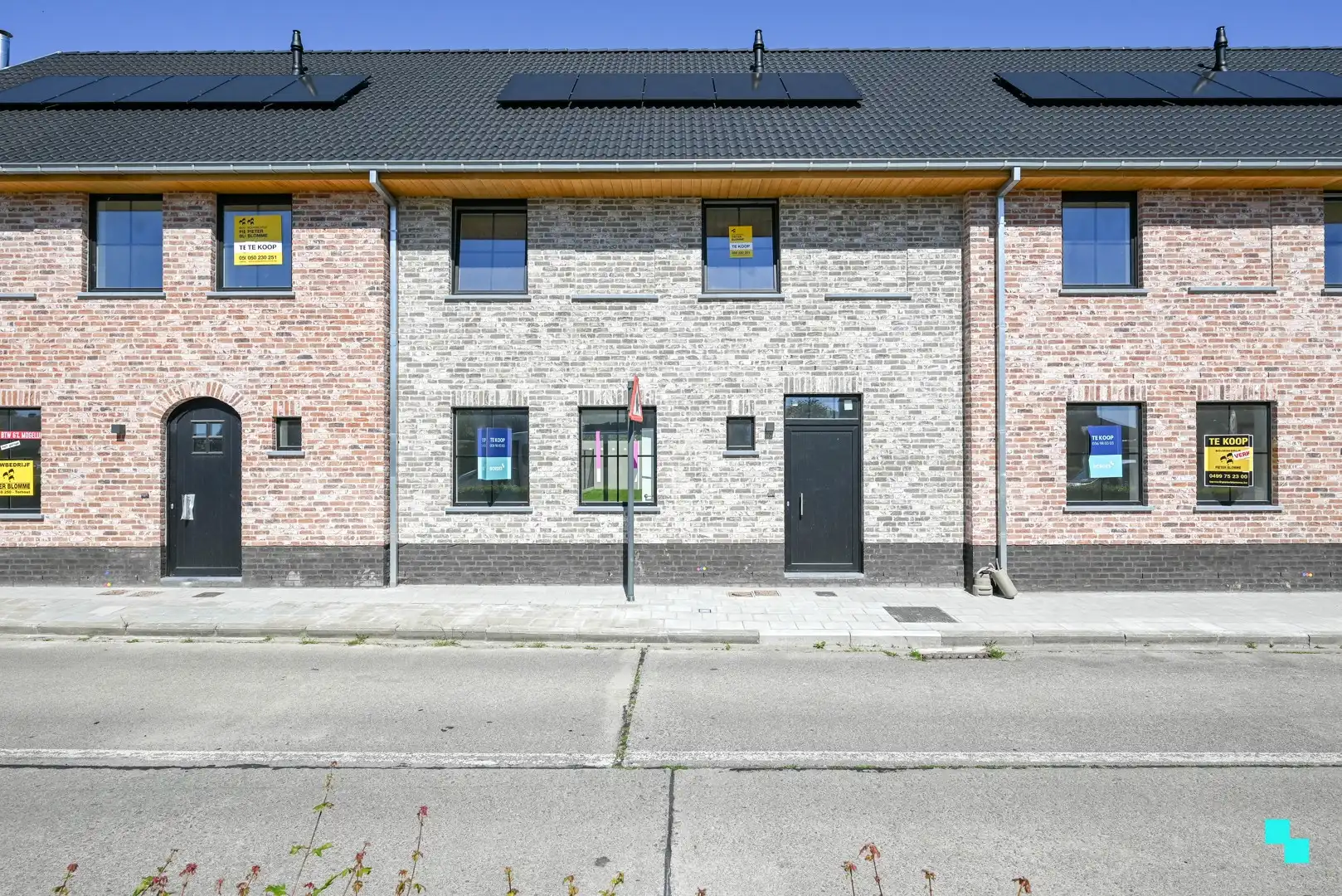 Hedendaagse nieuwbouwwoning nabij centrum foto 27