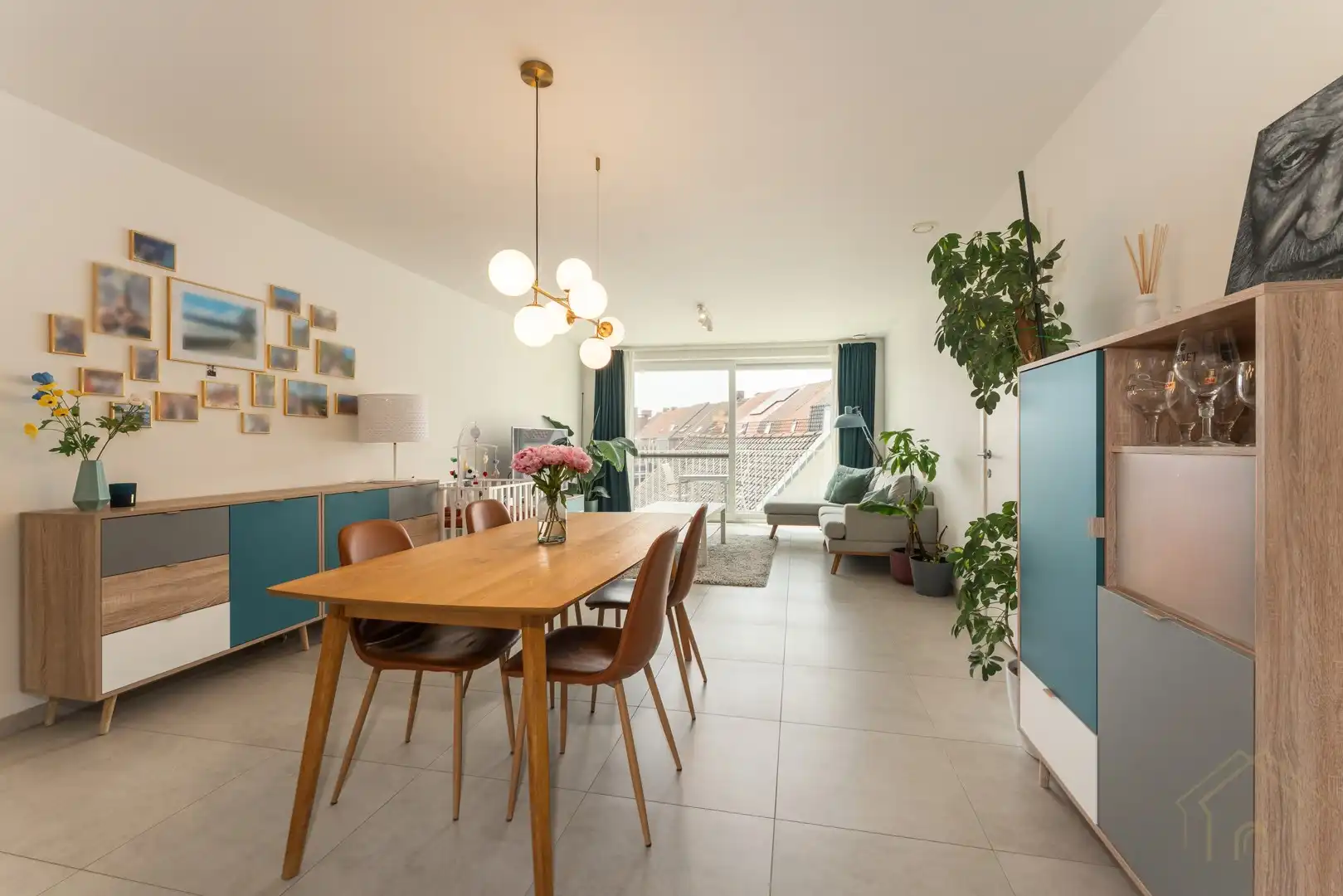 Recent en instapklaar appartement met drie slaapkamers en zonnig terras in hartje Menen foto 4