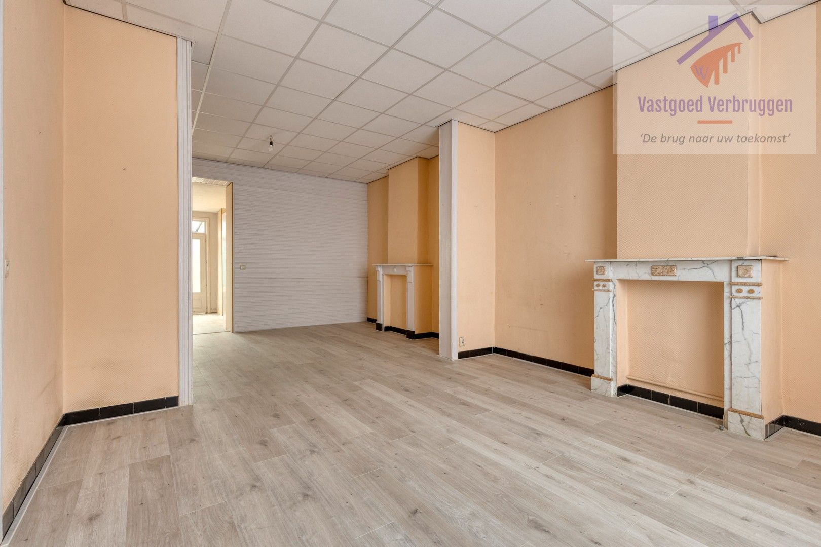 Goed gelegen ruime woning met 4 slaapkamers en terras foto 4