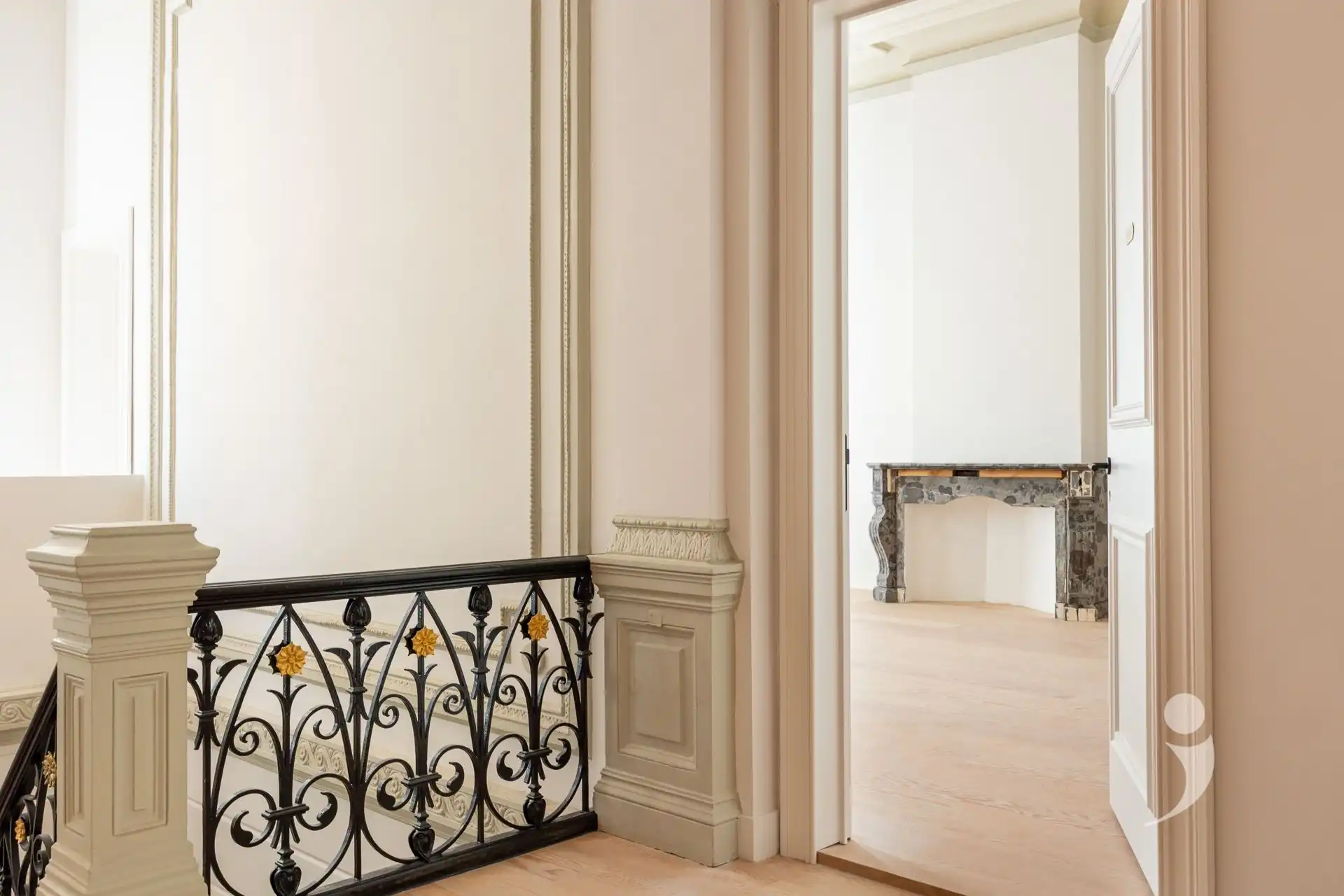 Exclusief gerenoveerd appartement op toplocatie in Leuven foto 17