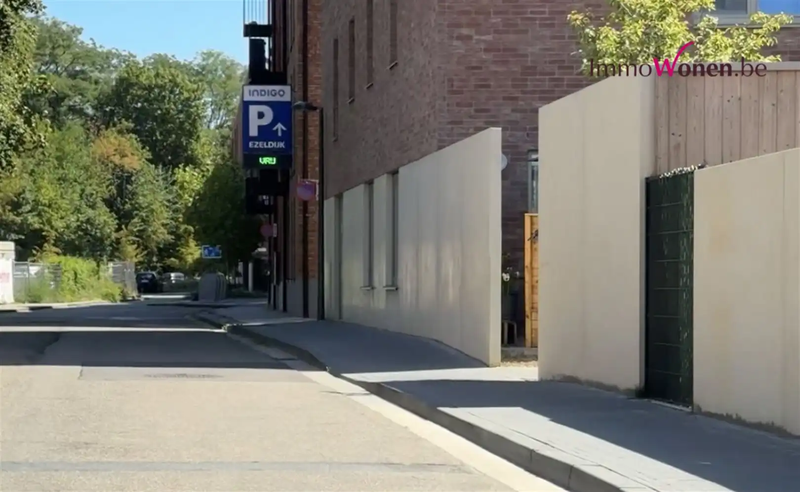 Energiezuinige halfopen woning met tuin en autostaanplaats foto 46