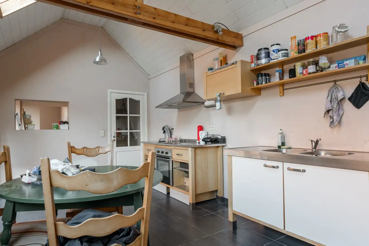 Leuke woning nabij het centrum van Pelt foto 14